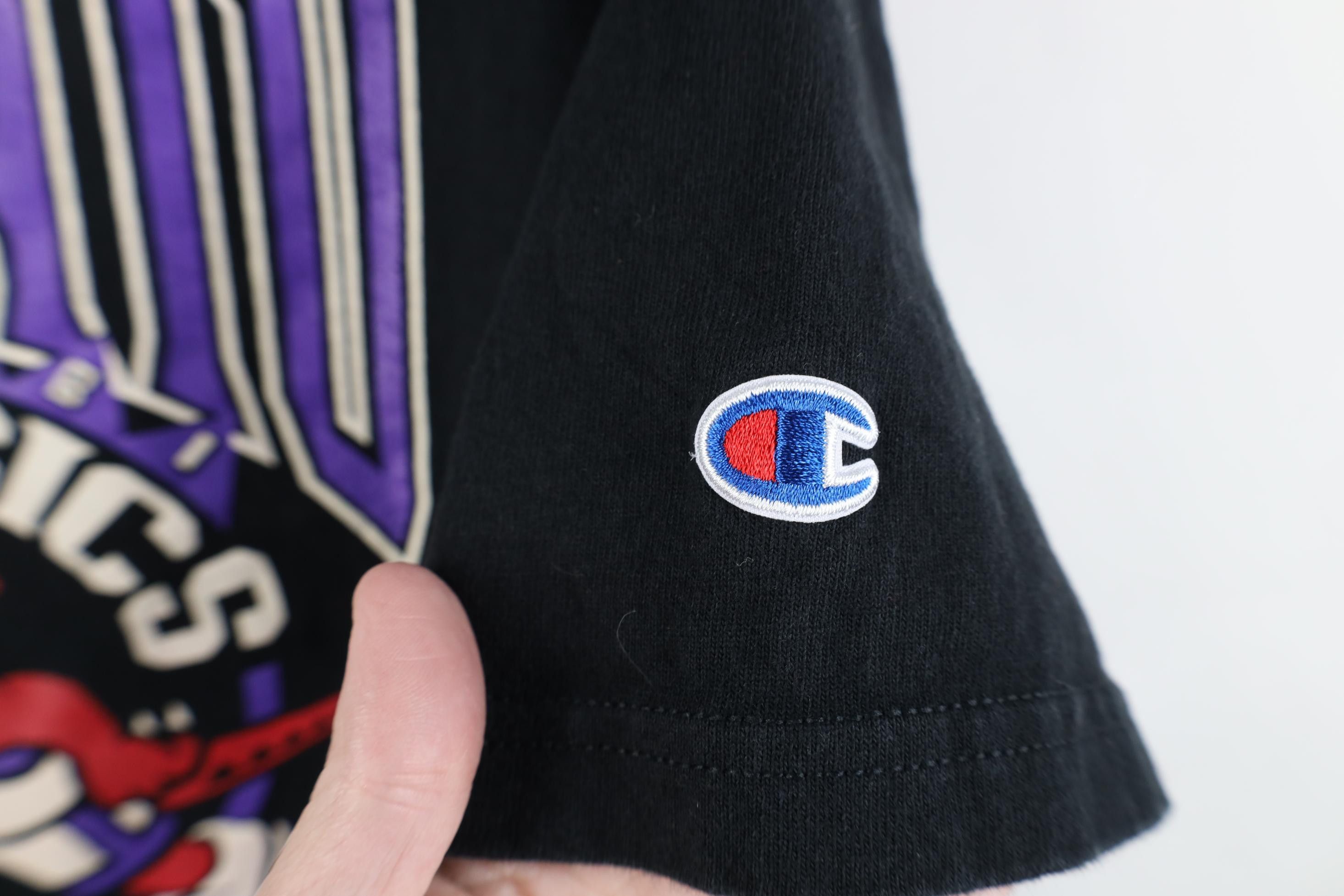 Champion Vintage 90s Y2K Champion Toronto Raptors Basketball T-Shirt Size US M / EU 48-50 / 2 - 4 Thumbnail