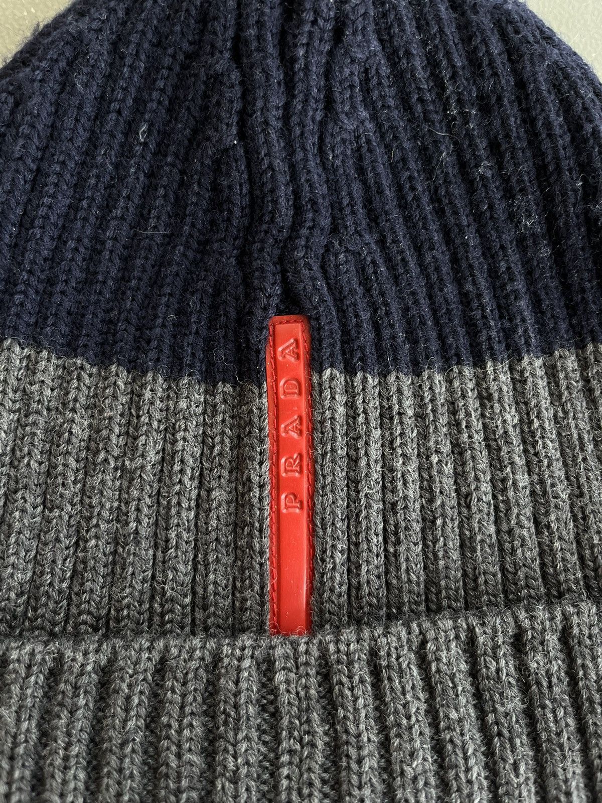 Prada Prada Beanie Red Tab logo Size ONE SIZE - 2 Thumbnail
