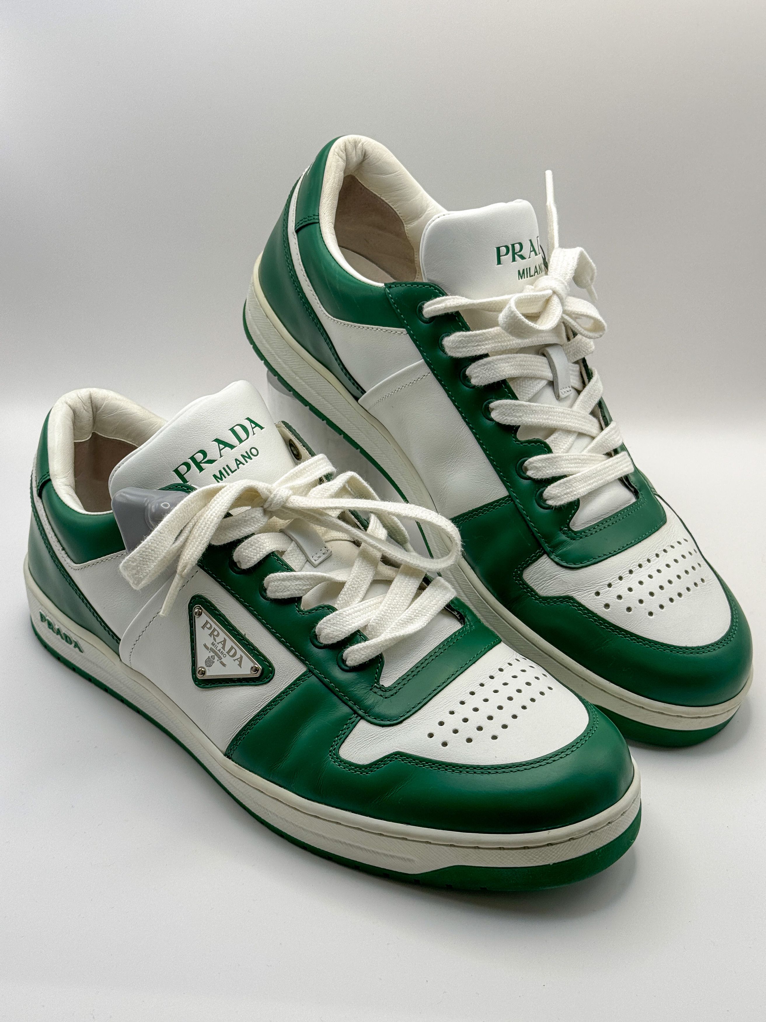 Prada Prada Downtown Sneakers Shoes White/Green Leather Size US 9 / EU 42 - 1 Thumbnail