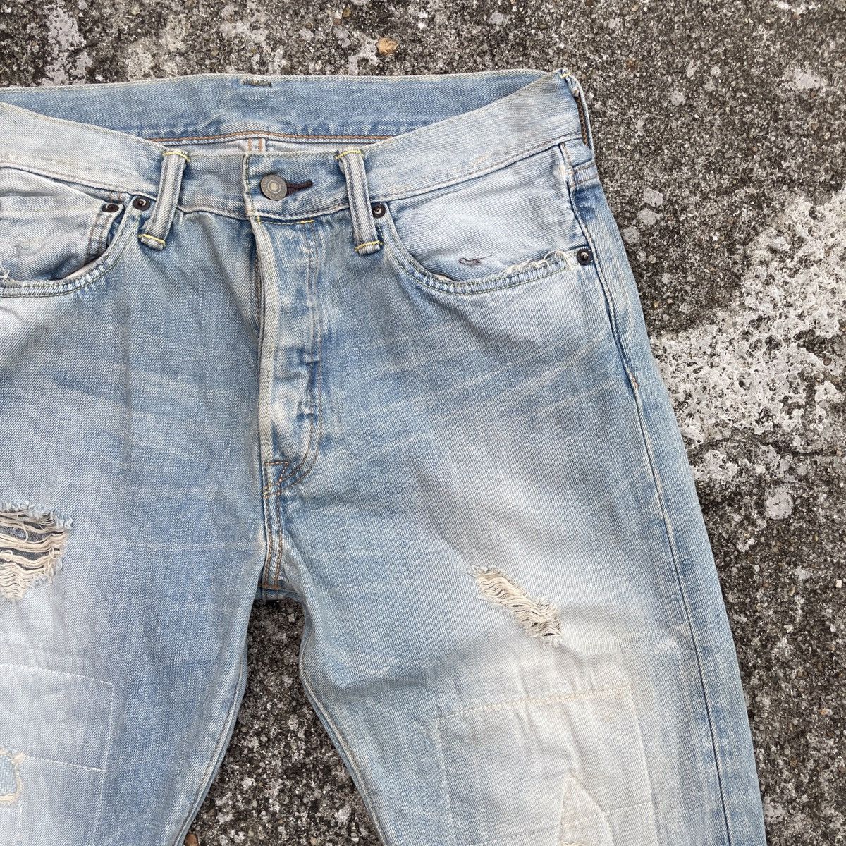 Japanese Brand Vintage Y2k Levis Patchwork Distressed Denim Jeans Size US 32 / EU 48 - 2 Thumbnail
