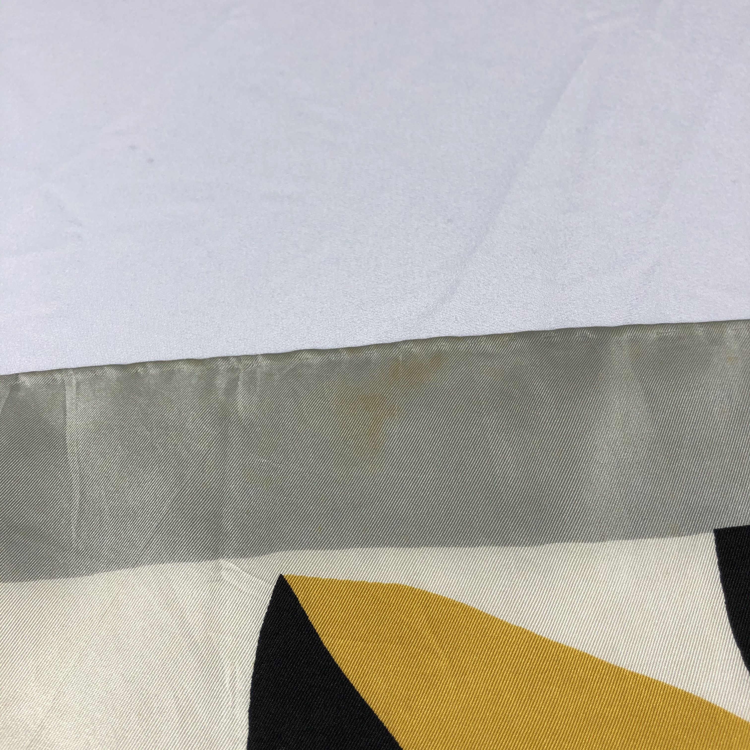 Vintage vintage Silk Scarf Size ONE SIZE - 8 Thumbnail