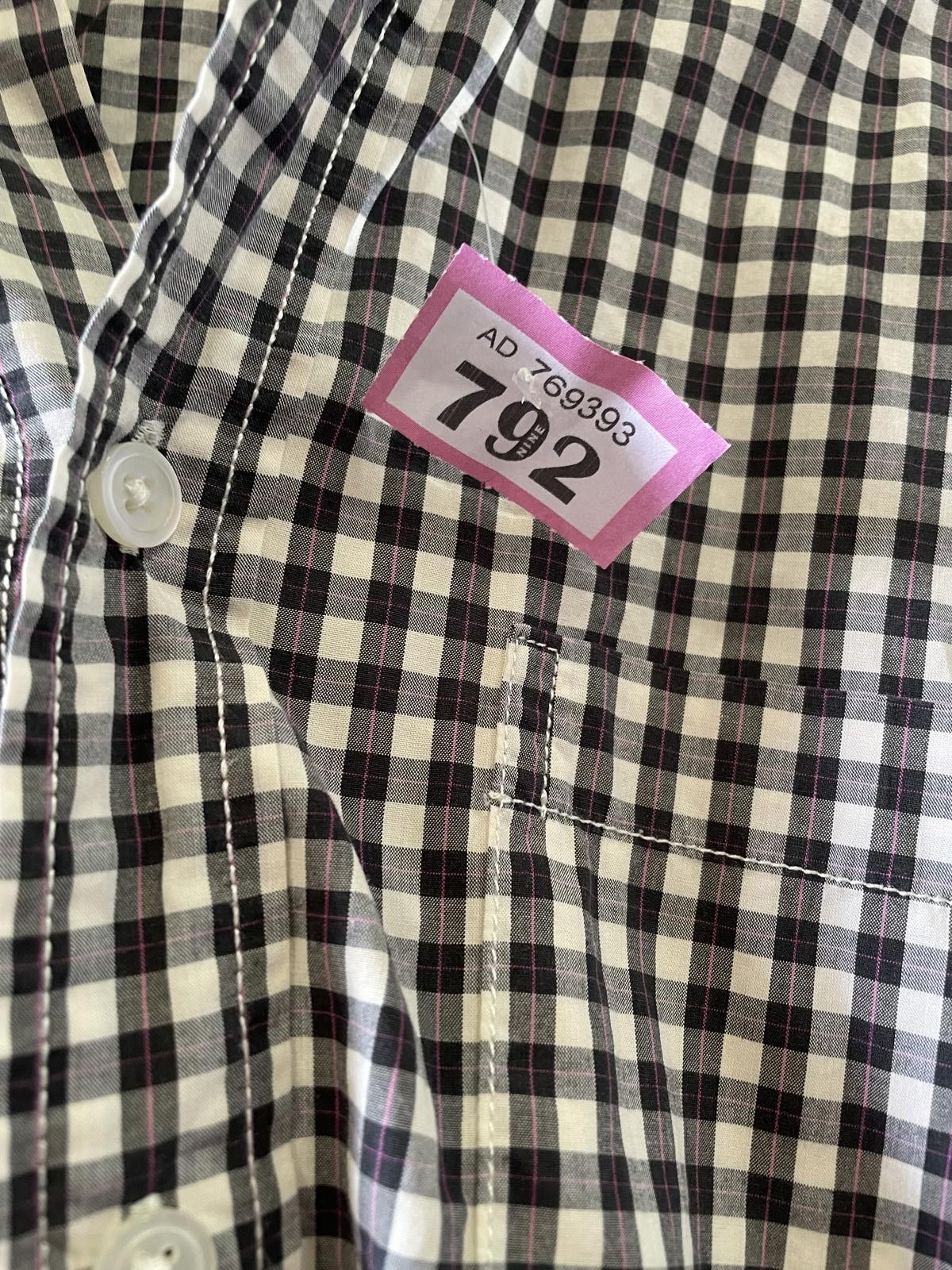 Gap Gap Men's Black and White Checkered Button-Up Shirt, Size L Size US L / EU 52-54 / 3 - 4 Thumbnail