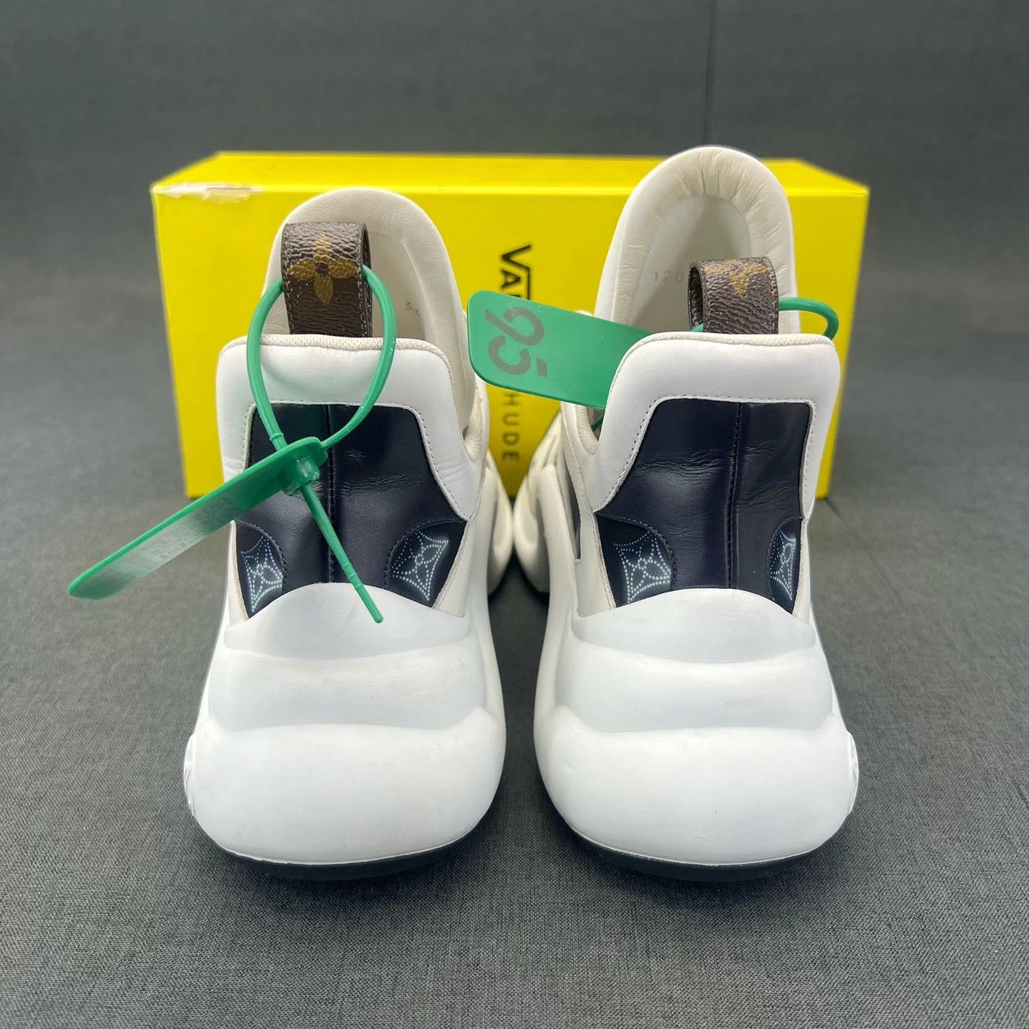Louis Vuitton LV Archlight White Blue Monogram Sneakers 36.5 Size US 5.5 / IT 35.5 - 5 Thumbnail