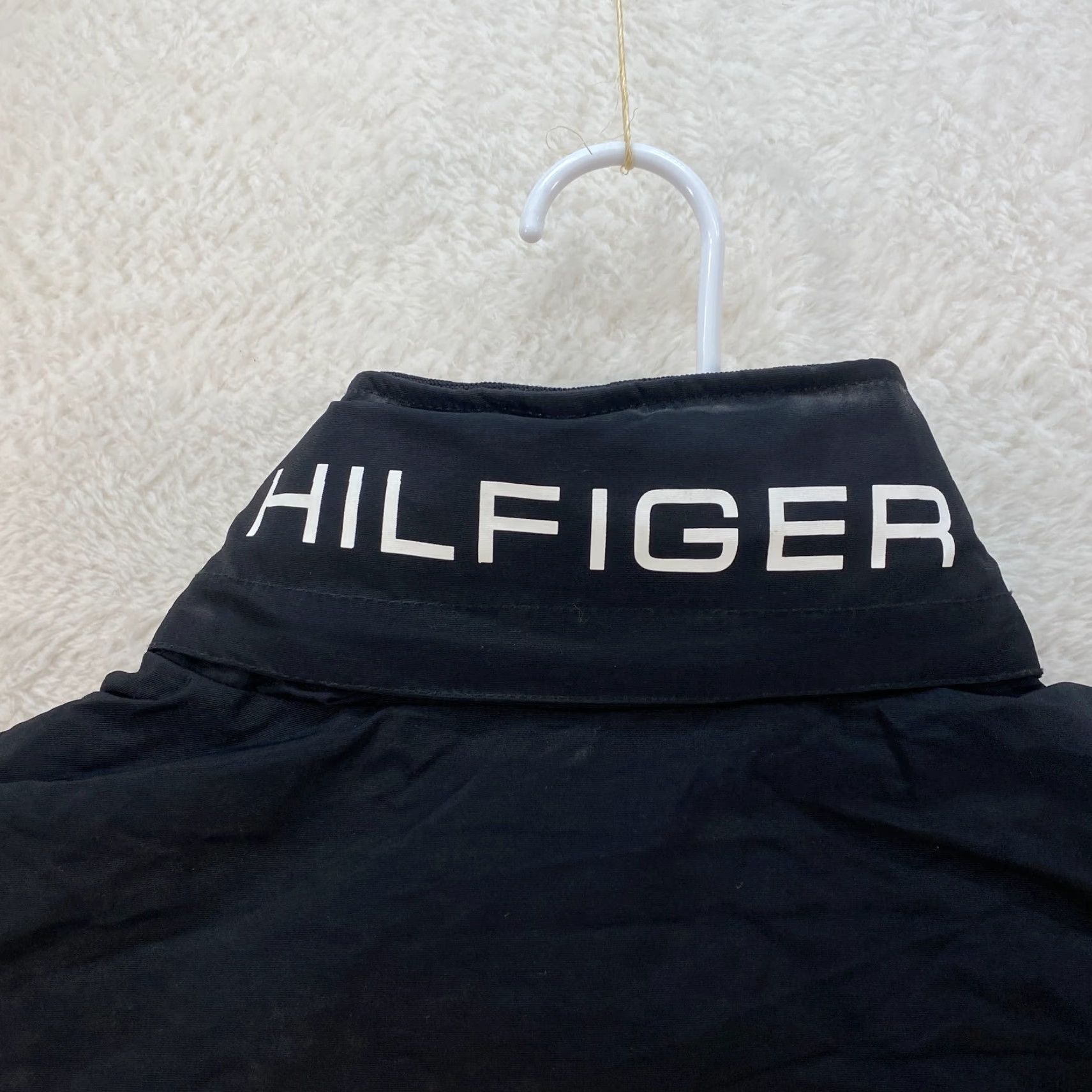 Tommy Hilfiger VINTAGE Tommy Hilfiger Hooded Black Nylon Jacket Full Zip Mens XL with Pockets Size US XL / EU 56 / 4 - 3 Thumbnail