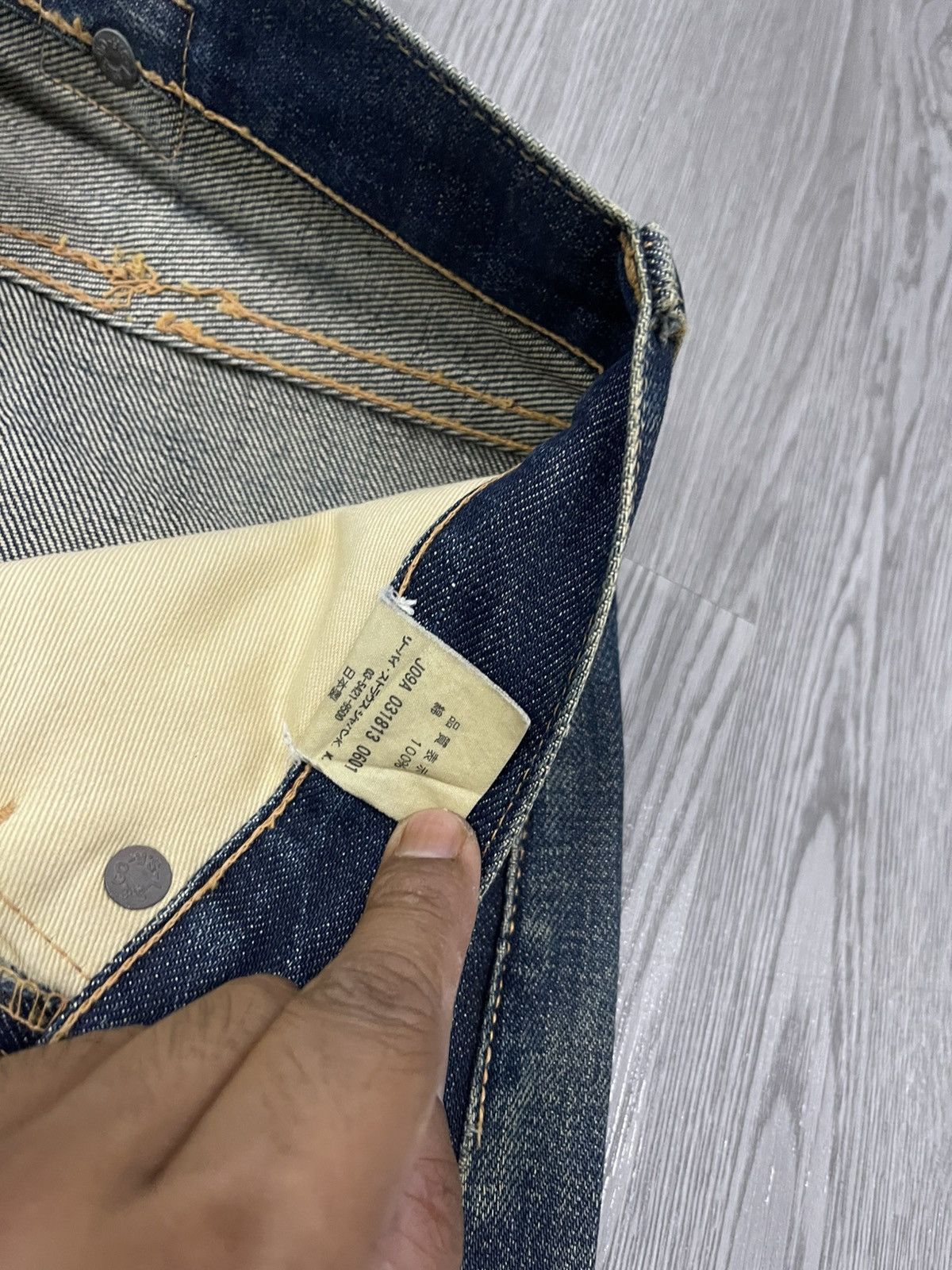 Levi's Vintage Clothing Levi’s 501xx Big E Buckle Back Selvedges distressed denim Size US 29 - 7 Thumbnail