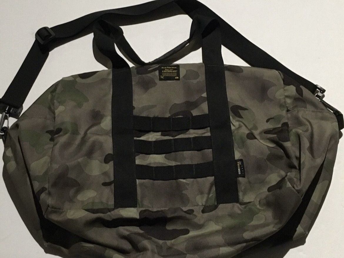 Bape Bape camo duffle shoulder carry luggage bag Size ONE SIZE - 3 Thumbnail