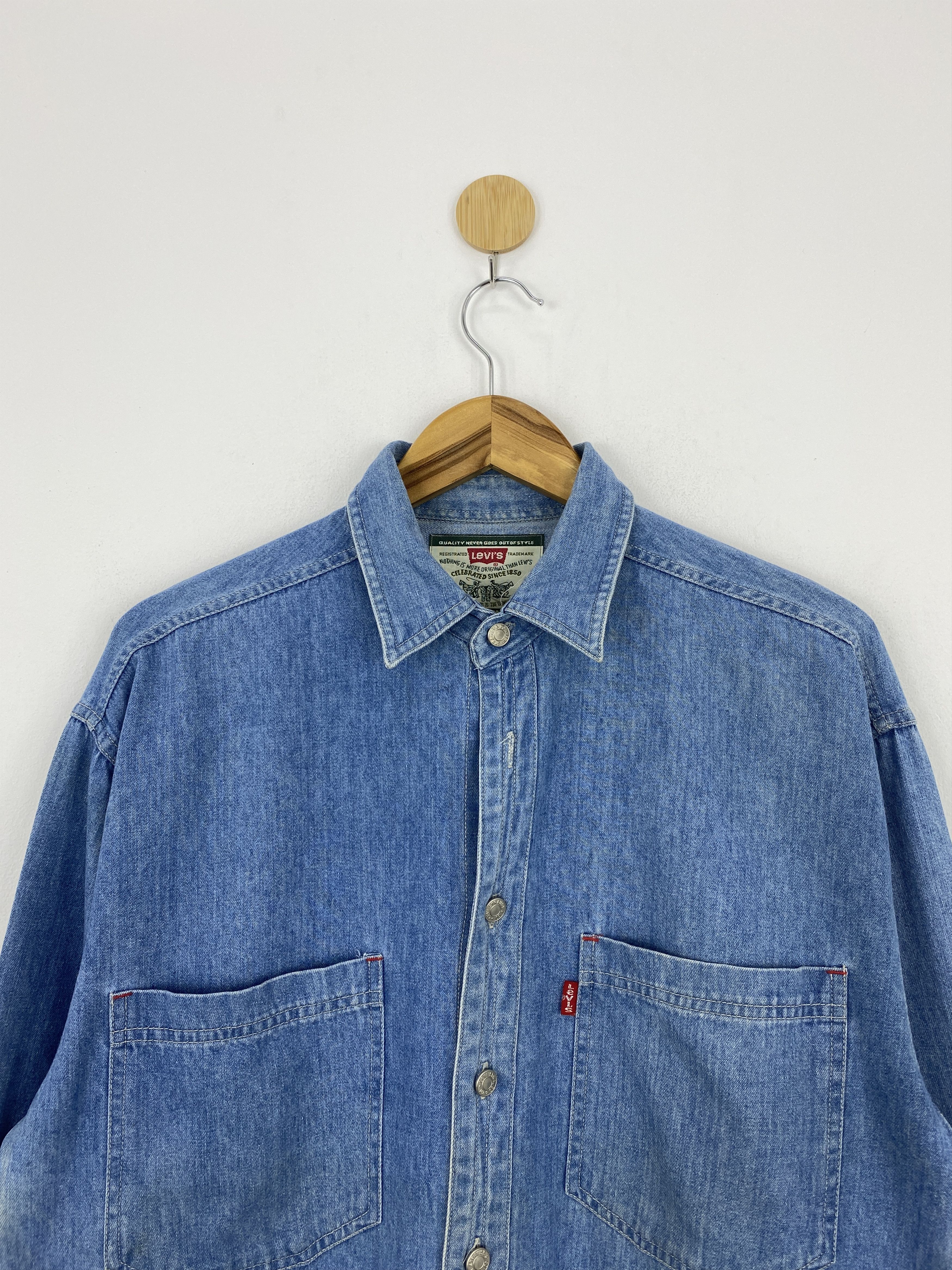 Levi's × Vintage Vintage Levi's Strauss Double Pocket Denim Shirt J1875 Size US M / EU 48-50 / 2 - 2 Thumbnail