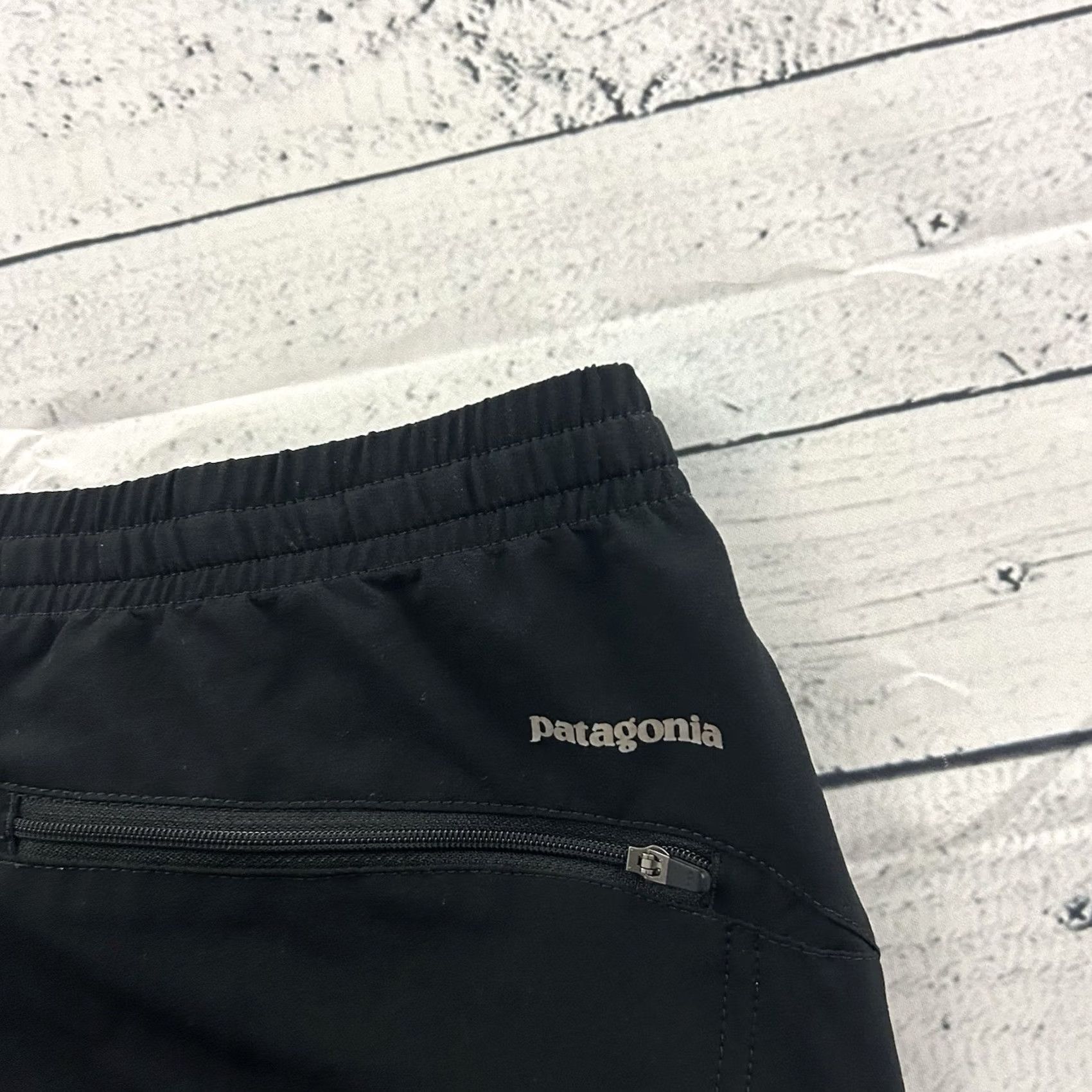 Patagonia Patagonia Traverse Ankle Zip Pants Men's Small Black Jogger Activewear Pants Mens Small Black Patagonia Traverse Size US 29 - 6 Thumbnail