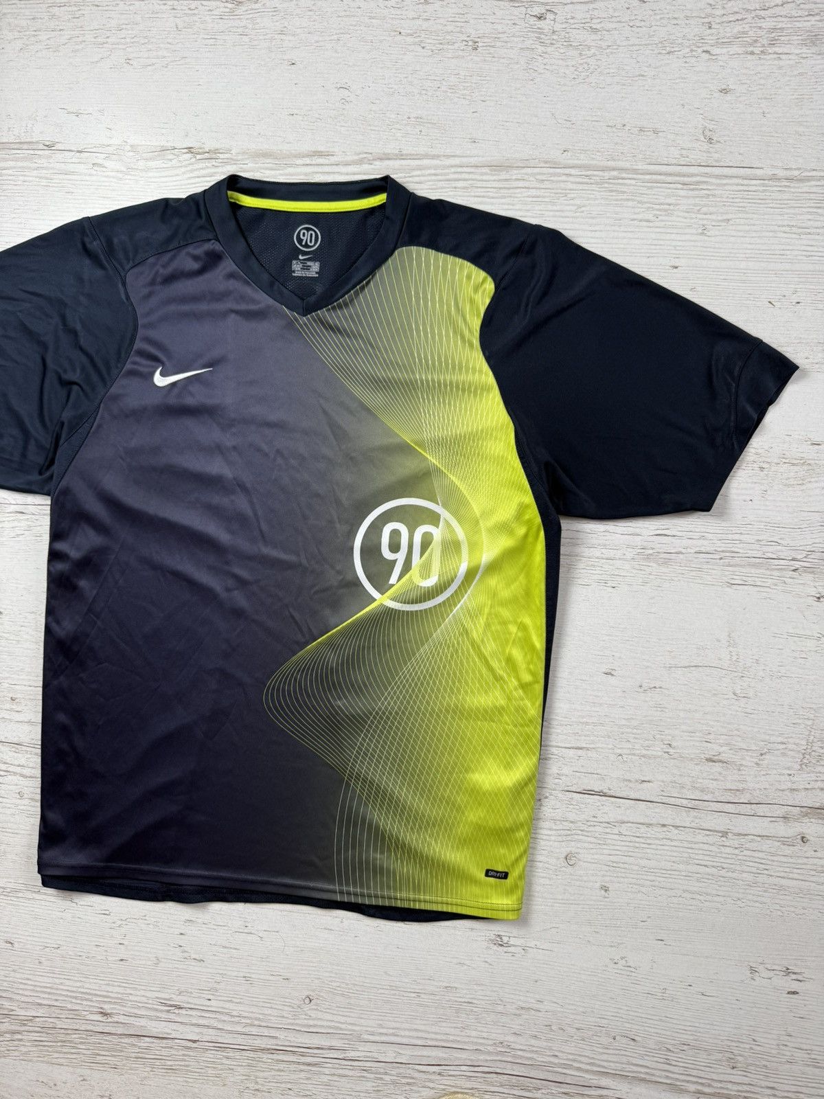 Nike T shirt nike 90 vintage Size US XL / EU 56 / 4 - 2 Thumbnail