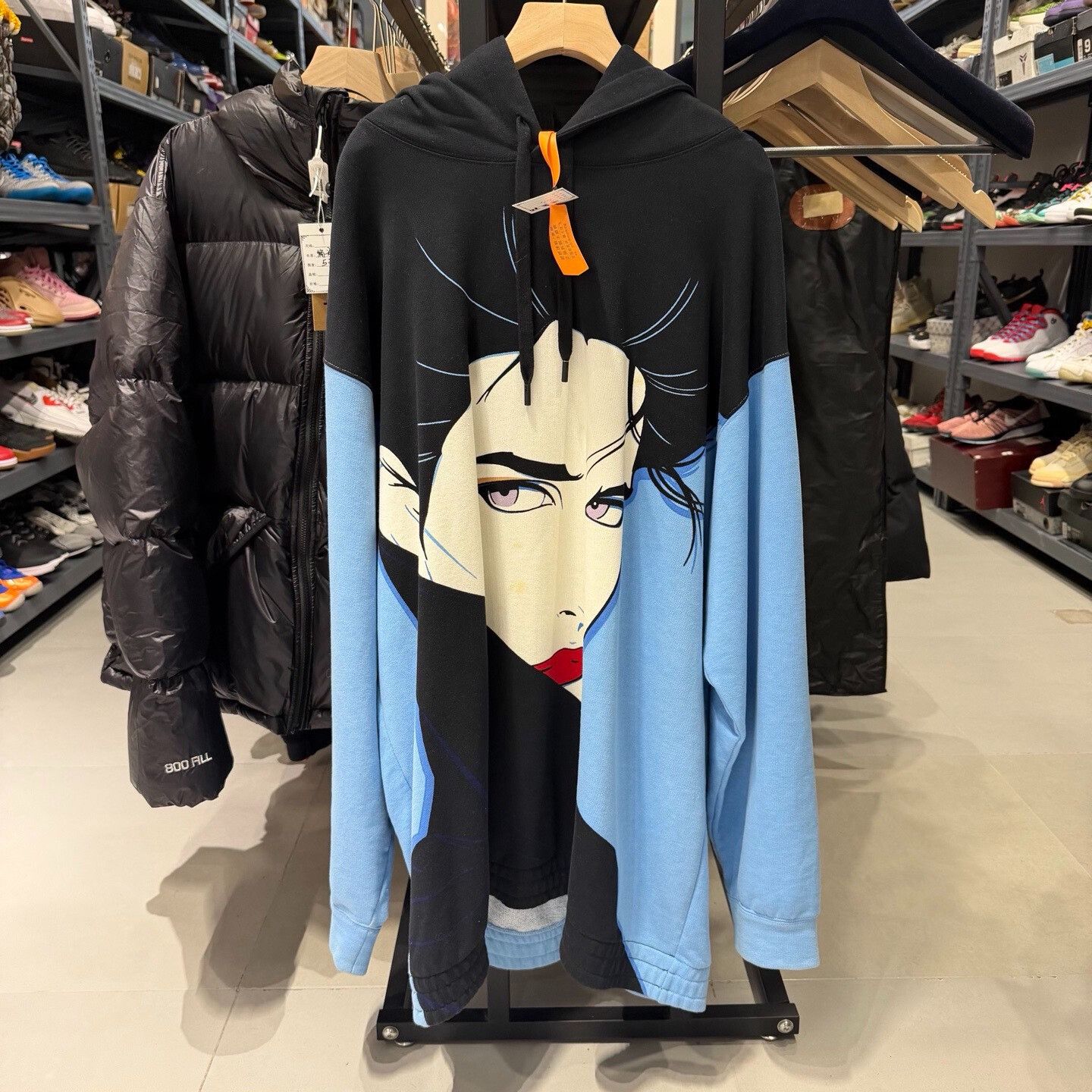 Gucci Gucci Artist Character Graffiti Hoodie Size US XL / EU 56 / 4 - 1 Thumbnail