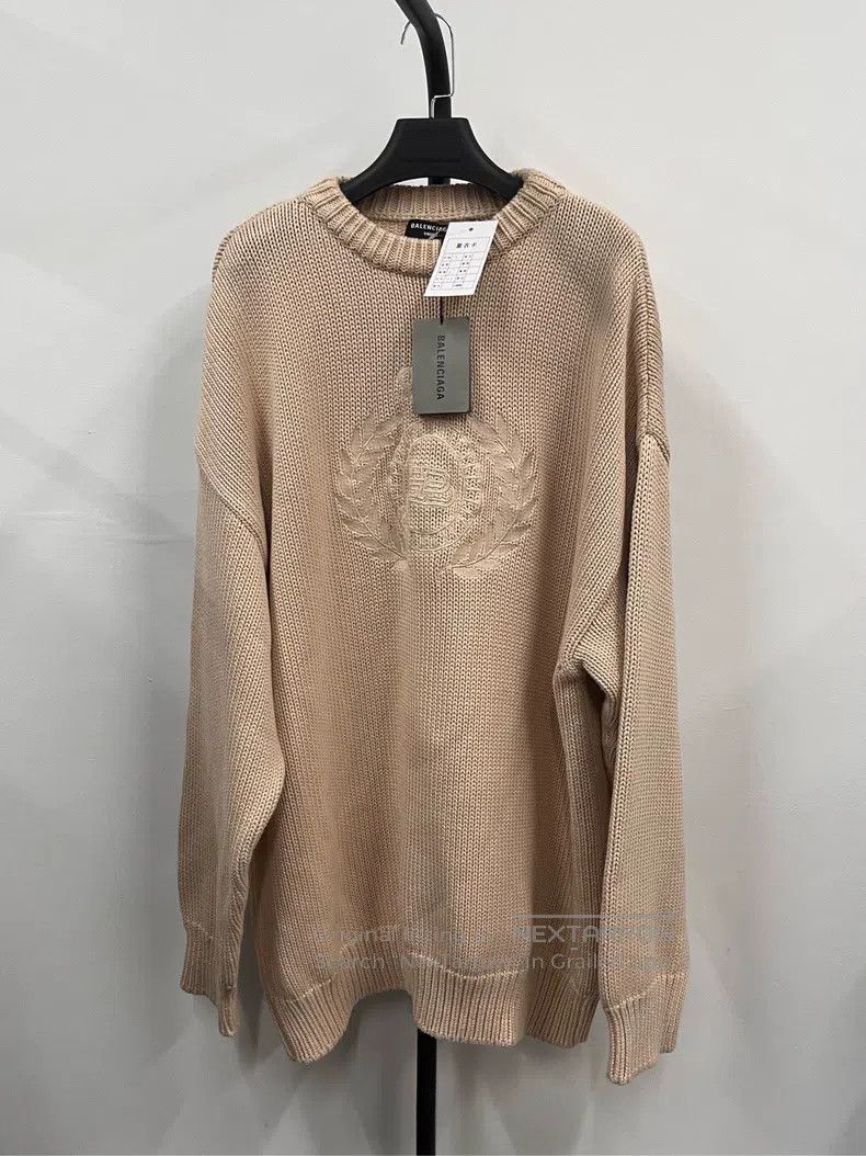 Other Balenciaga Solid Color Logo Pattern Long Sleeve Round Neck Size US S / EU 44-46 / 1 - 1 Thumbnail