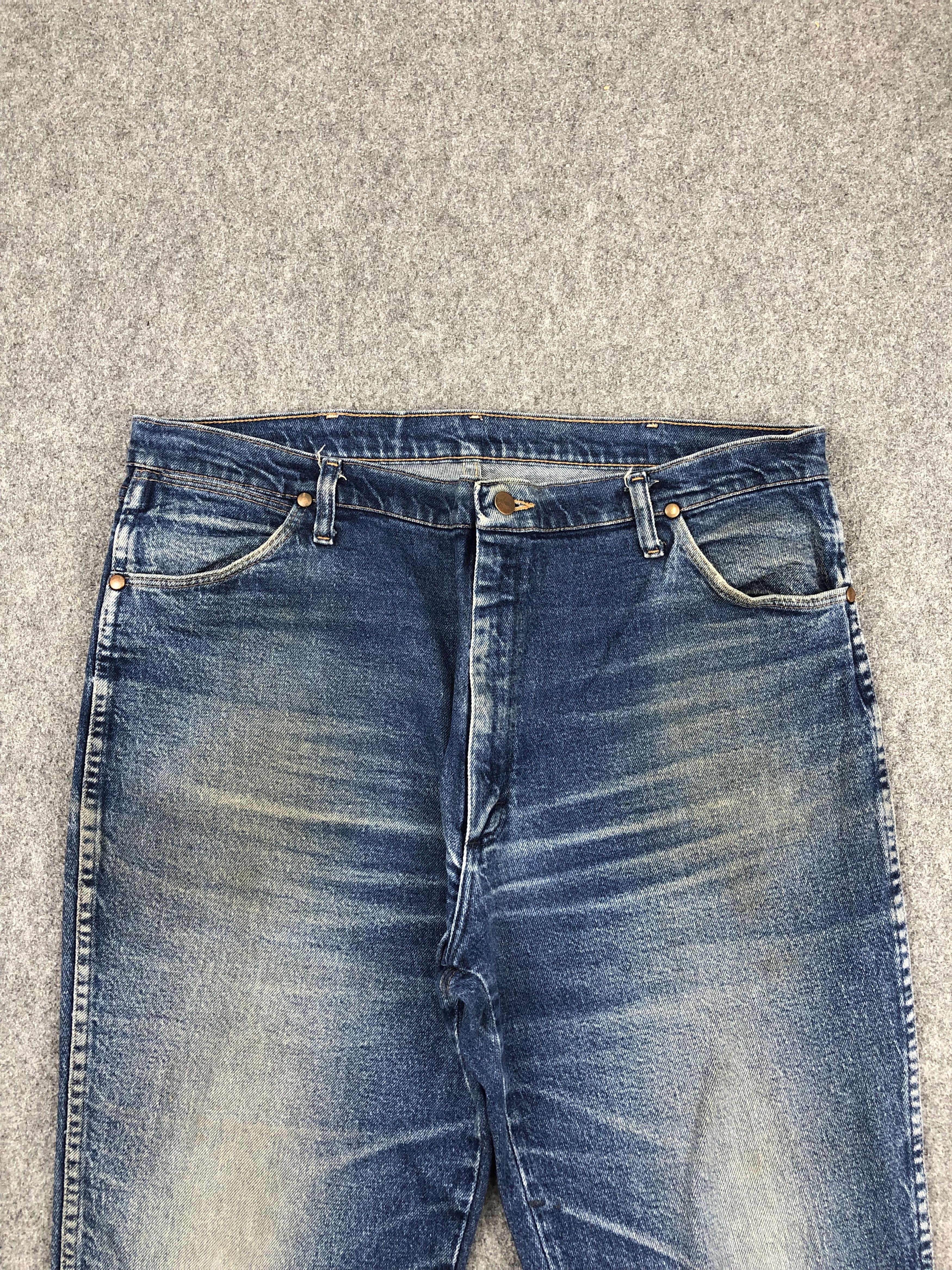 Vintage Vintage Wrangler Faded Blue Jeans DP1479 Size US 40 / EU 56 - 2 Thumbnail