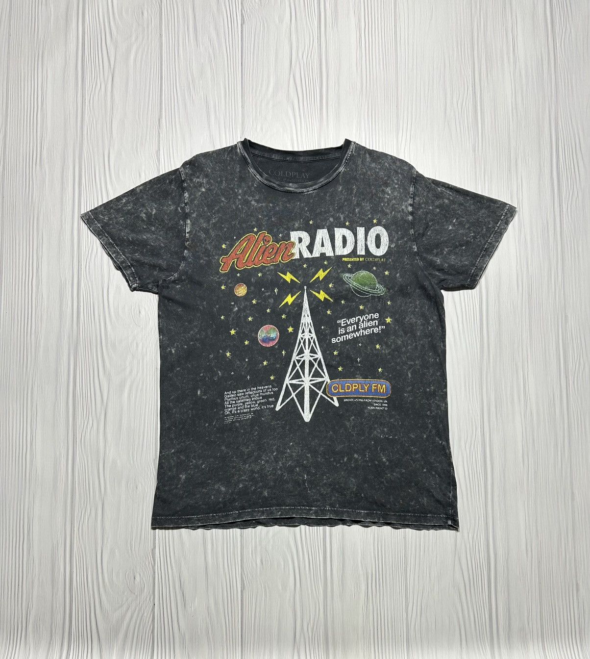 Band Tees Coldplay Alien Radio Music of the Spheres Band T-Shirt Size US M / EU 48-50 / 2 - 1 Thumbnail