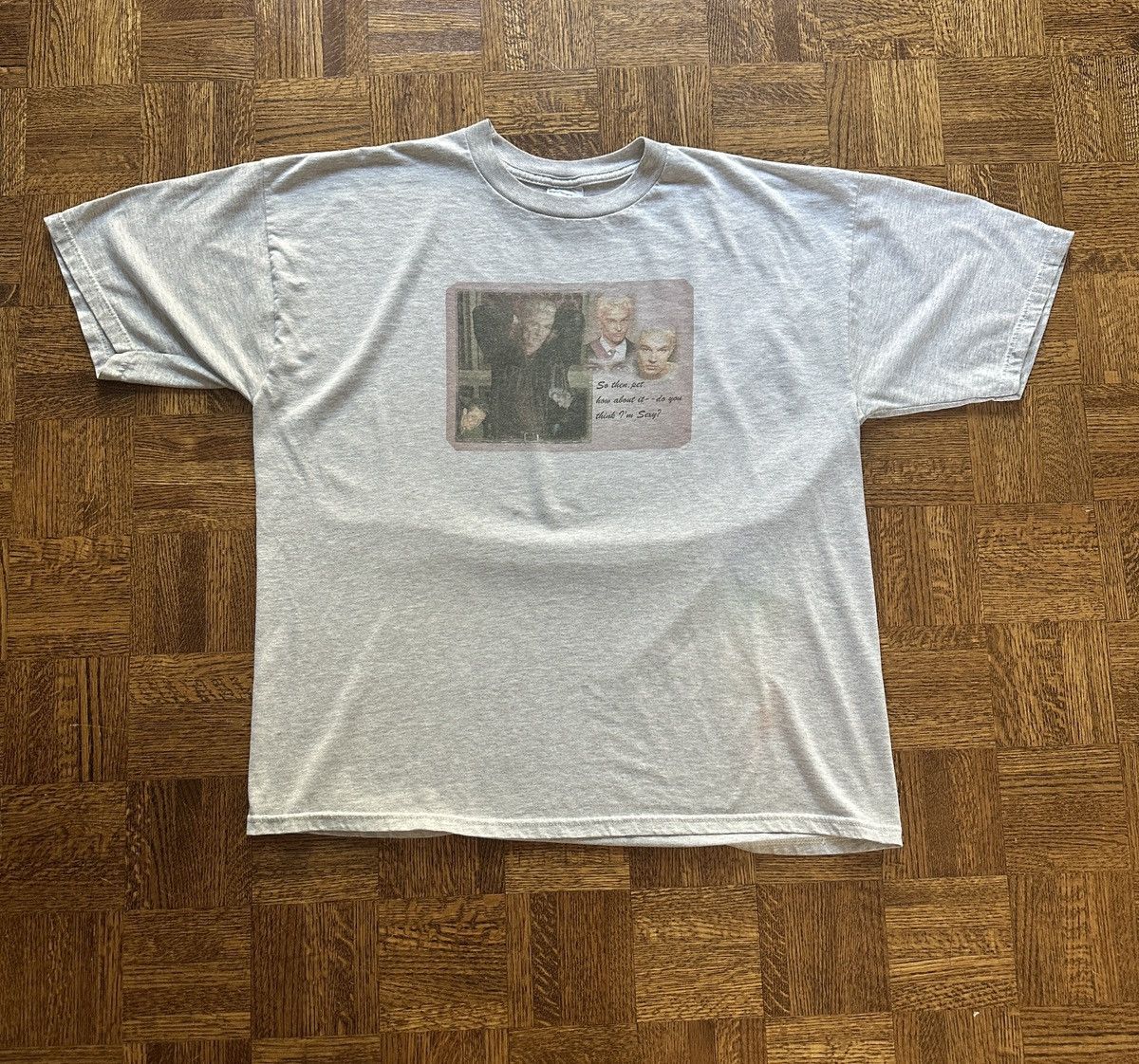 Vintage Vintage Y2K Spike Buffy the Vampire Slayer Graphic Tee Size US XXL / EU 58 / 5 - 2 Thumbnail