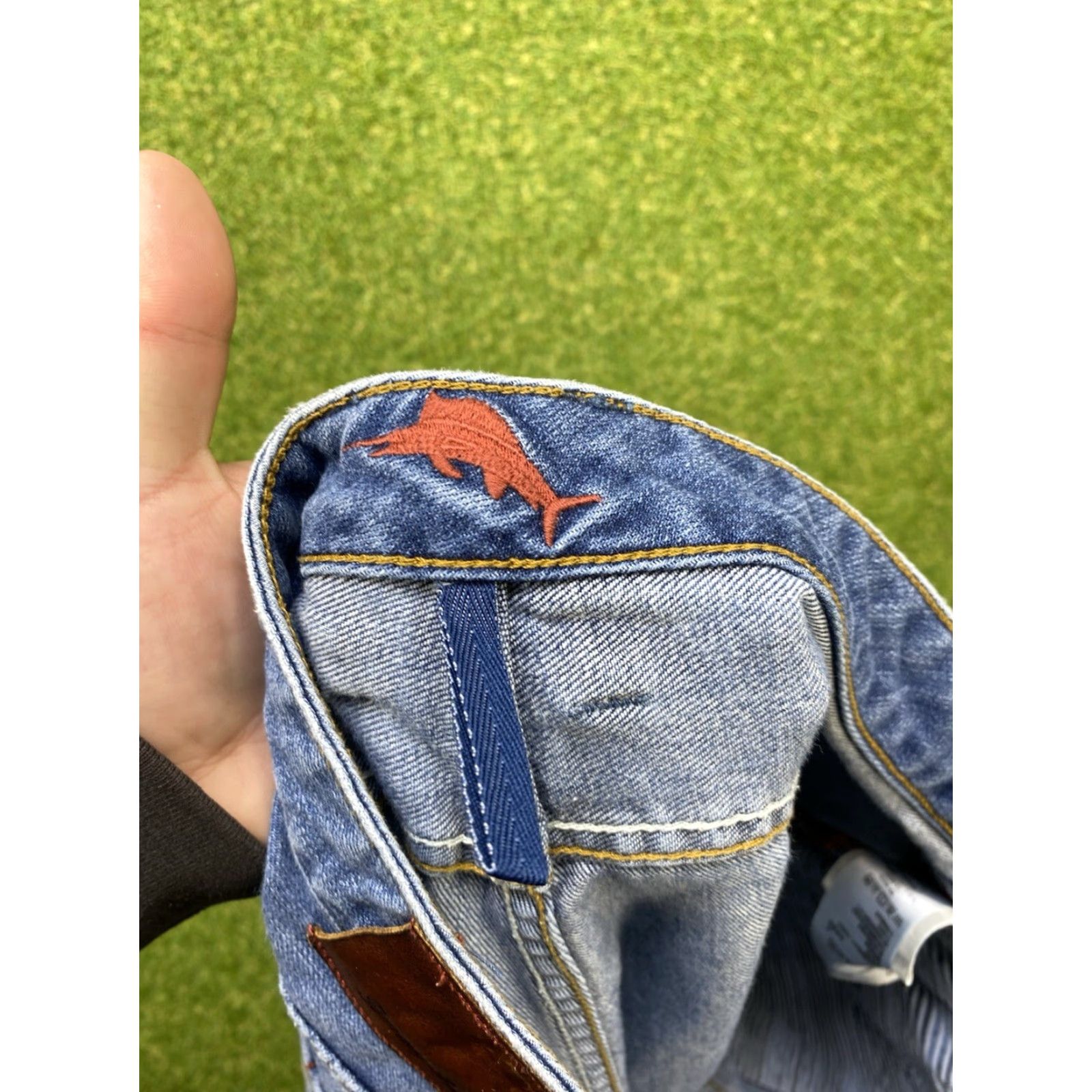Tommy Bahama VINTAGE Tommy Bahama Antigua Cove Jeans Mens 36x30 Blue Denim Straight Regular 5-Pocket Pockets Beach Size US 36 / EU 52 - 6 Thumbnail