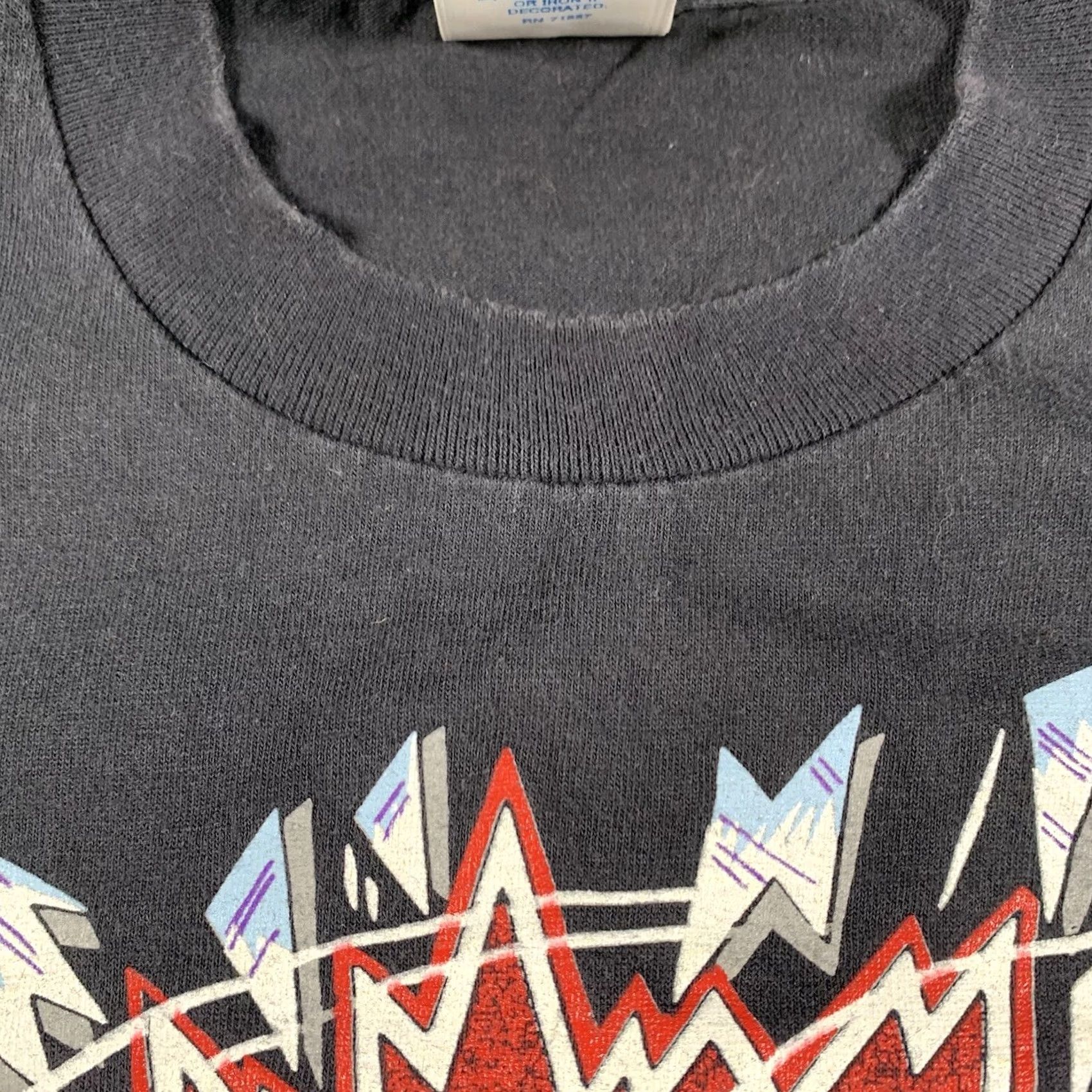 Saba VINTAGE Power Rangers T-Shirt Black 1994 Center Cut Mens M 90s USA Short Sleeve Crew Neck Size US M / EU 48-50 / 2 - 5 Thumbnail