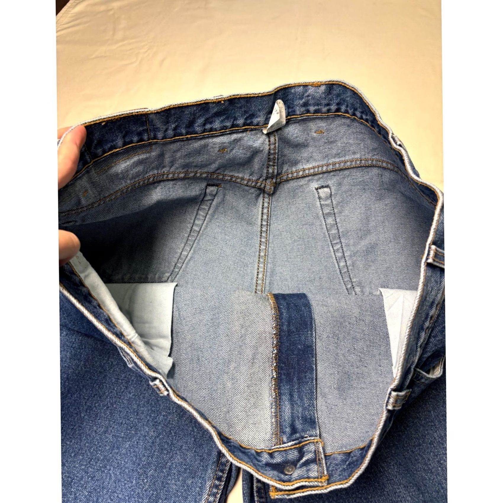 Levi's VINTAGE Levi's 545 Loose Fit Jeans Mens 46x30 Medium Wash Denim Straight Leg Size US 30 / EU 46 - 4 Thumbnail