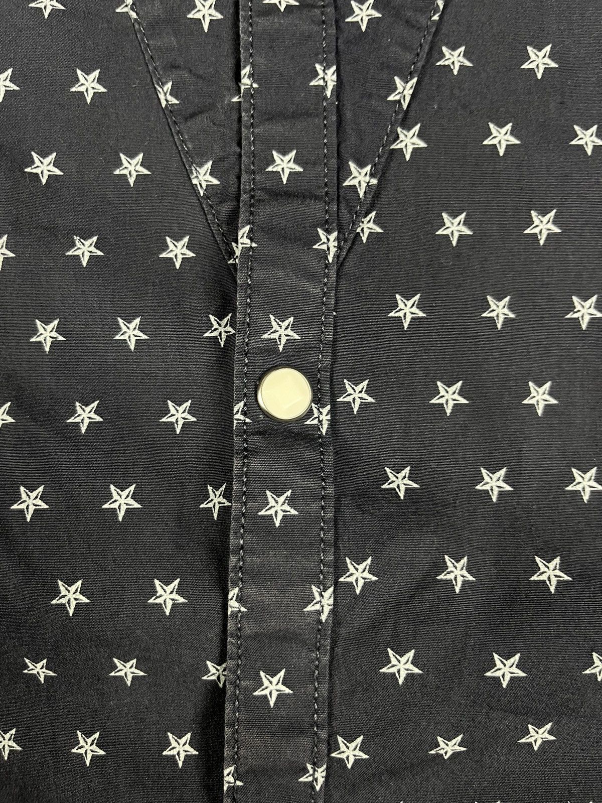 Levi's Vintage Levi’s Stars Print Western Short Sleeve Button Shirt Size US L / EU 52-54 / 3 - 4 Thumbnail