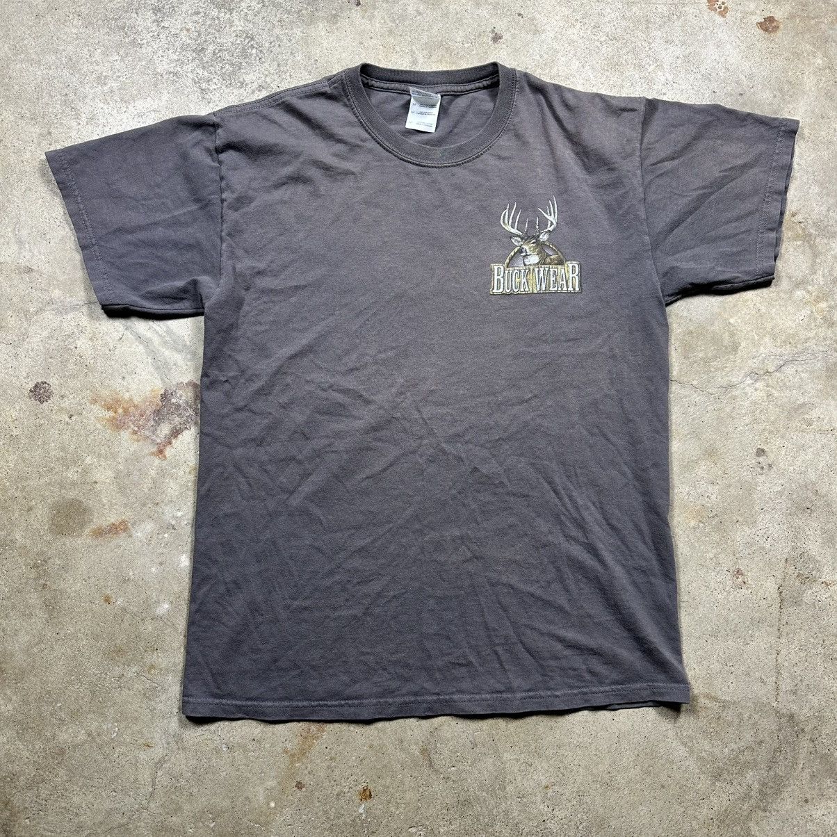 Gildan Vintage 2005 Buckwear Outdoors Funny Deer Camp Shirt Size M Size US M / EU 48-50 / 2 - 4 Thumbnail