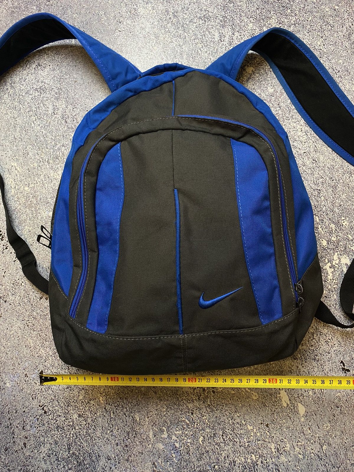 Nike × Vintage 💥VINTAGE NIKE SWOOSH BACKPACK Y2K Size ONE SIZE - 18 Thumbnail