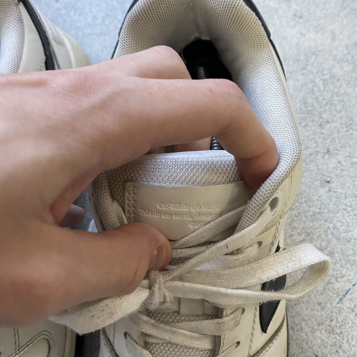Off-White OFF WHITE Office Sneaker White Black Size US 10 / EU 43 - 4 Thumbnail