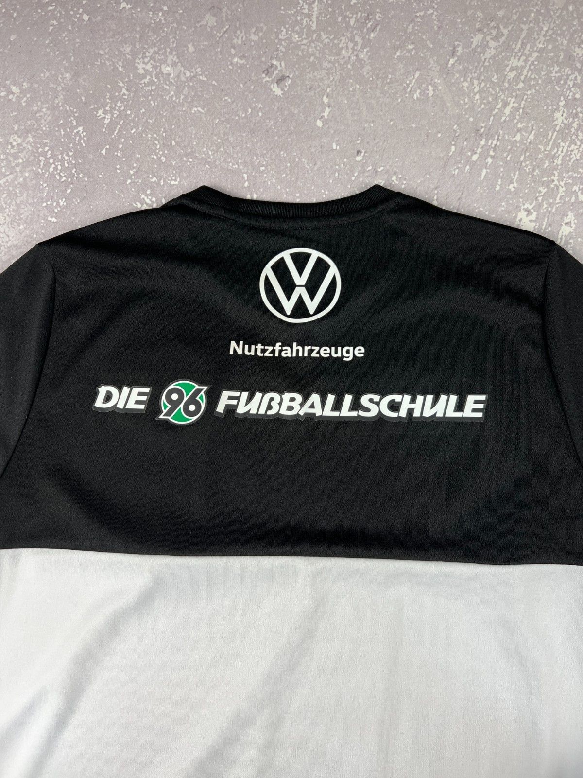 Macron Macron Hannover 96 Training Soccer Jersey Football Size US S / EU 44-46 / 1 - 5 Thumbnail