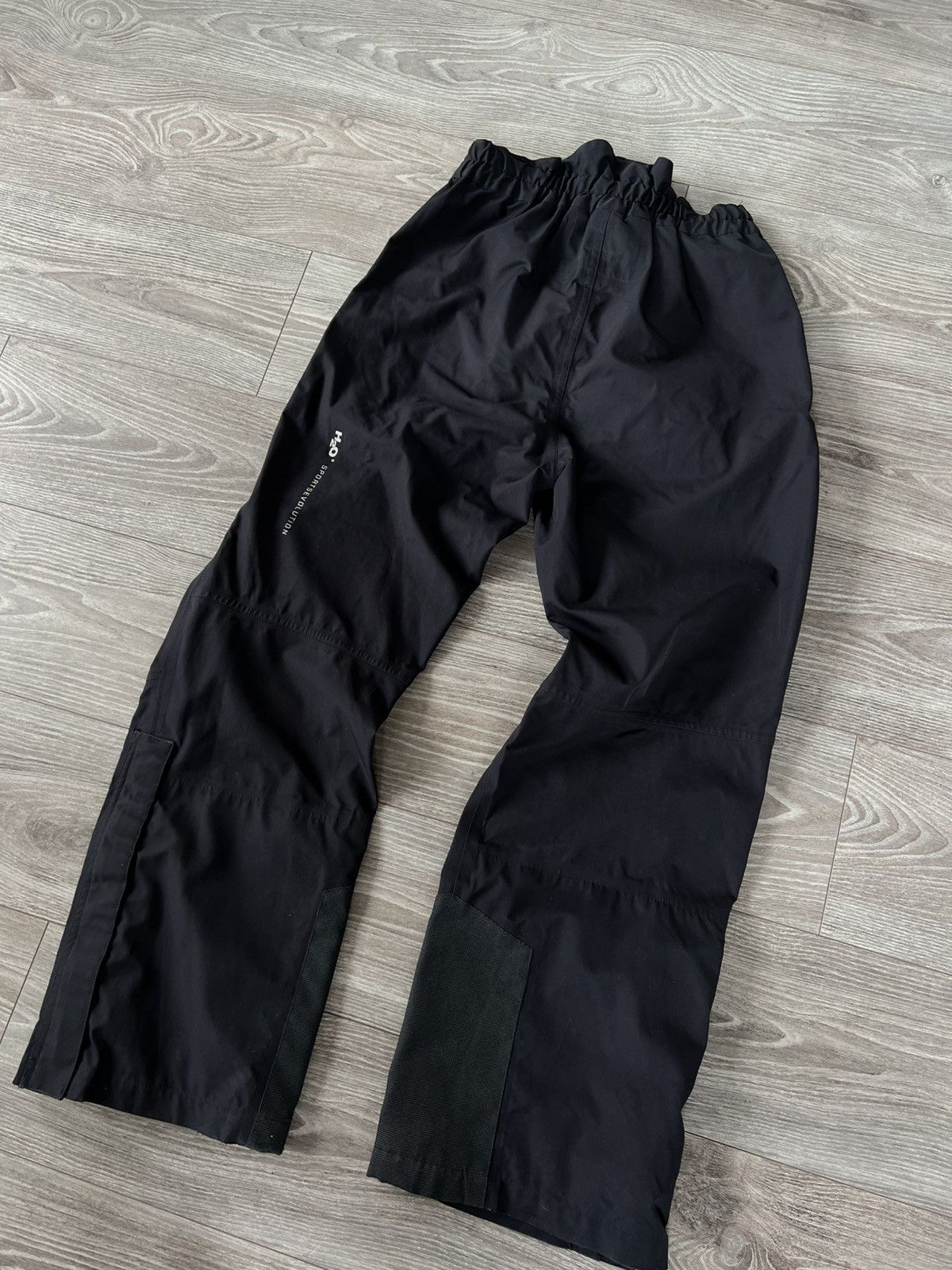 Other H2O Waterproof 15k Ski / Snowboard Pro Pants/Jumpsuit Size US 32 / EU 48 - 16 Thumbnail