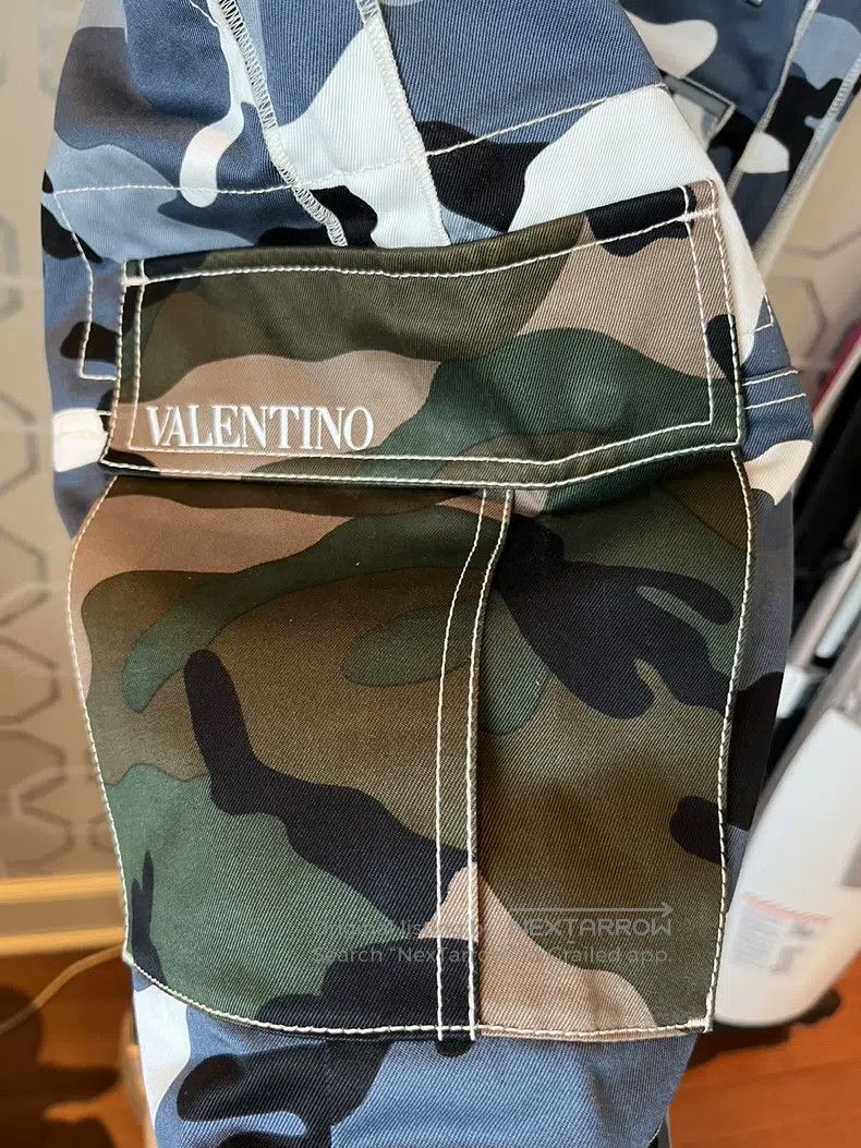 Valentino Valentino Camouflage cargo shorts Size US 30 / EU 46 - 6 Thumbnail