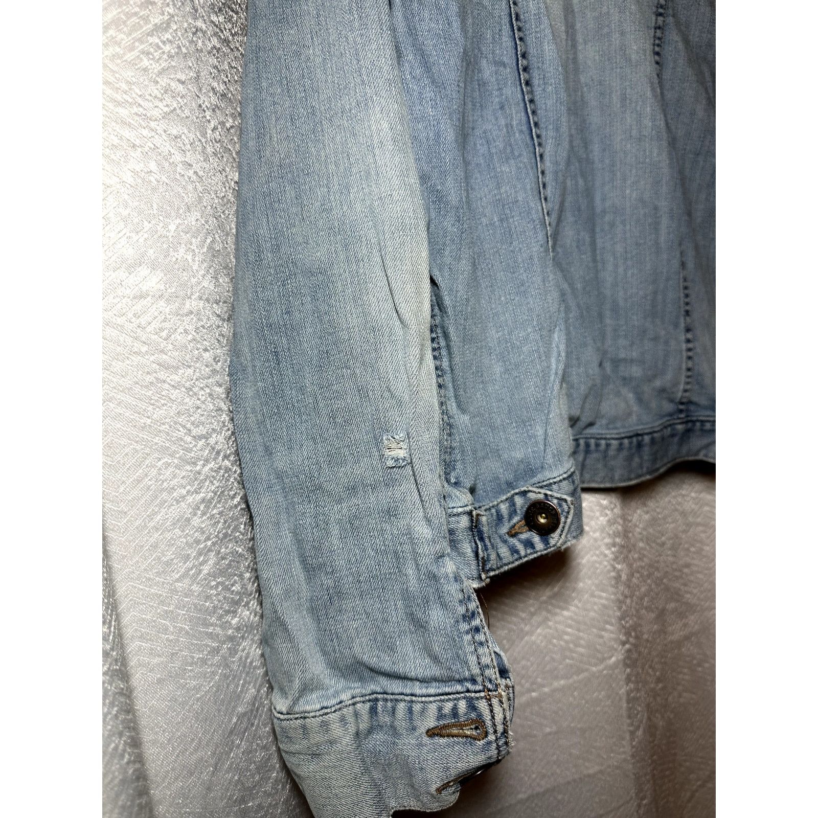 Eddie Bauer Eddie Bauer Long Sleeve Button Front Denim Jacket Blue Large Size L / US 10 / IT 46 - 6 Thumbnail
