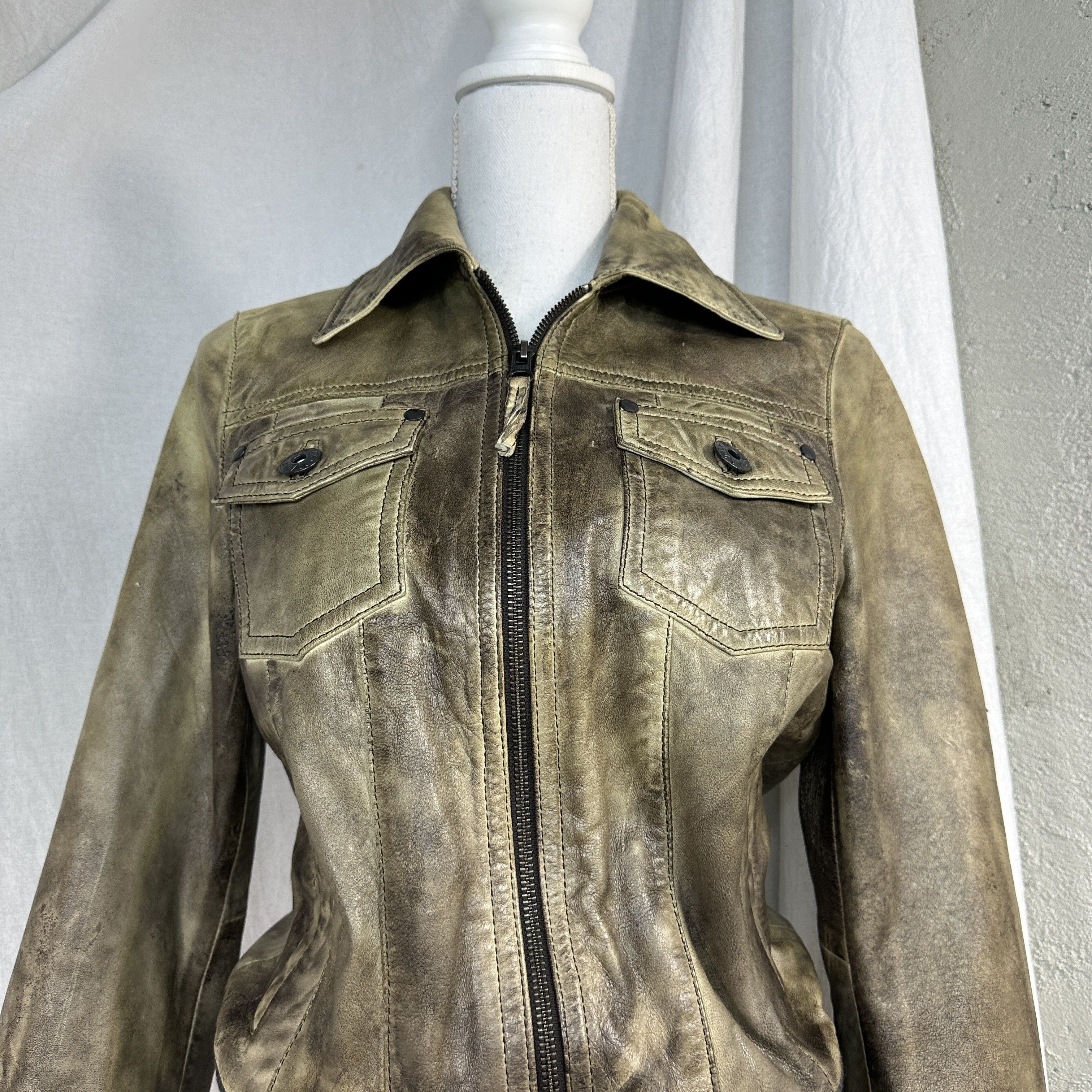 Vintage Vintage Leather Distressed Faded Cropped Jacket Size US S / EU 44-46 / 1 - 9 Thumbnail