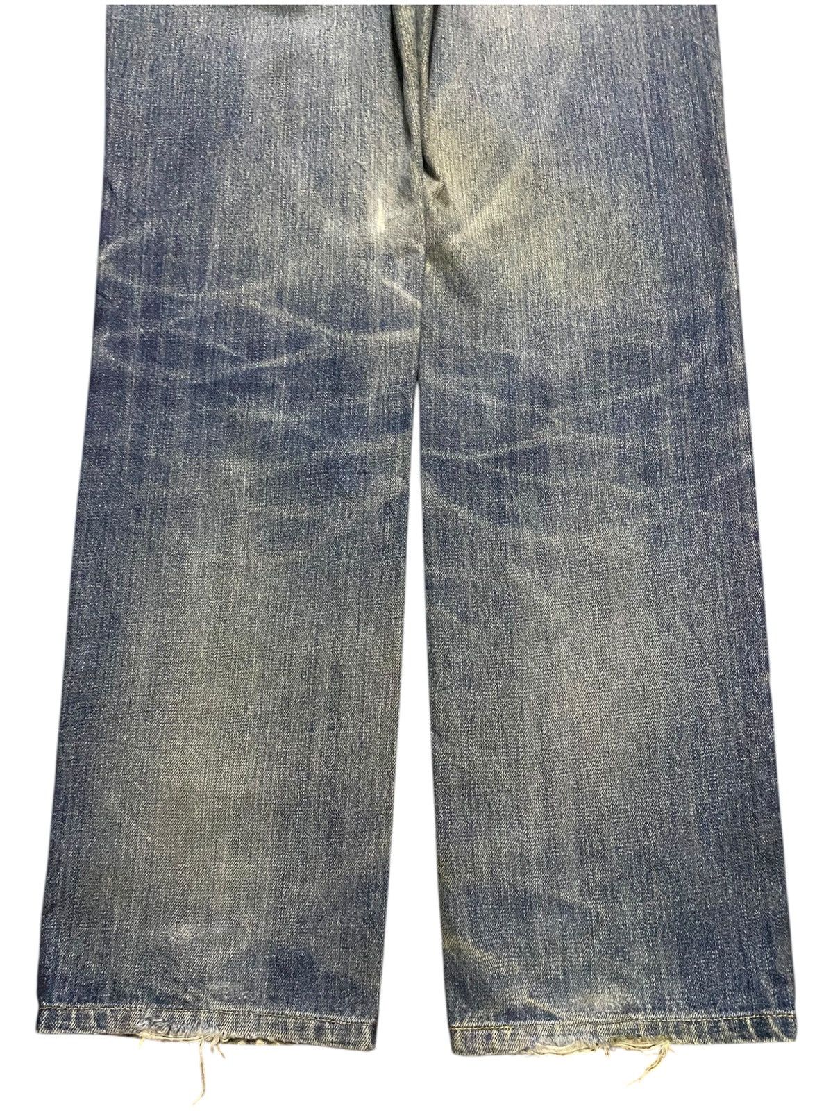 Japanese Brand Vintage Uniqlo S002 Mud Wash Distressed Loose Jean Size US 31 - 6 Thumbnail