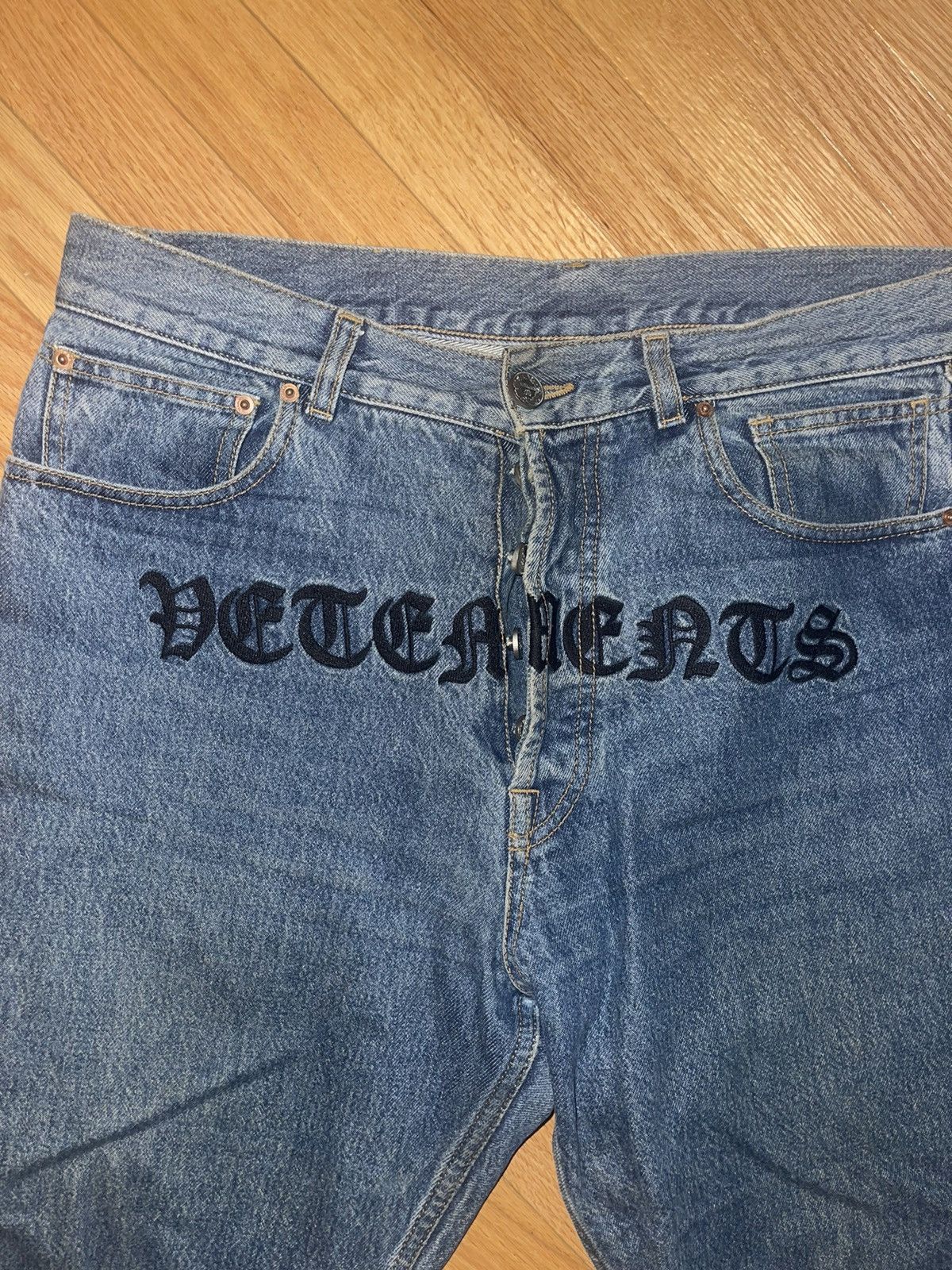 Vetements Vetements Gothic Pants Size US 32 / EU 48 - 1 Thumbnail