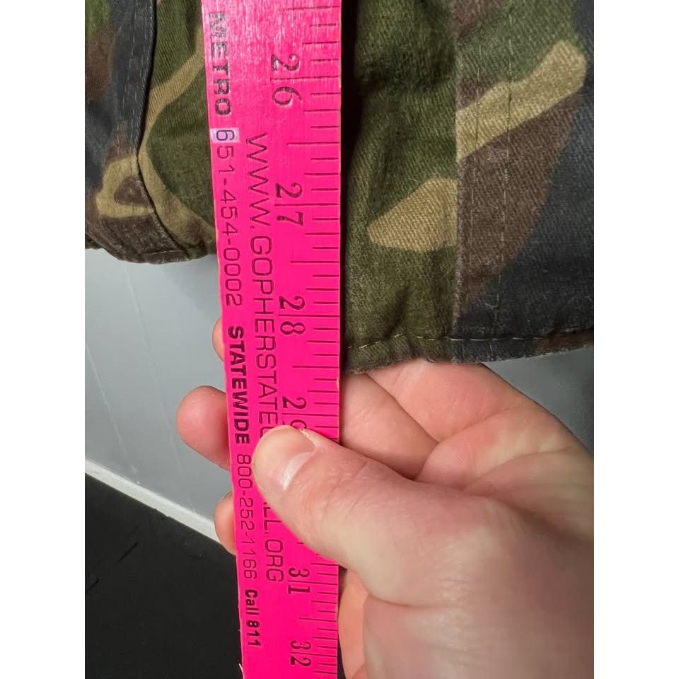 Vintage Vintage 80's Camo Quilted Down Jacket Made in USA sz LG Size US L / EU 52-54 / 3 - 7 Thumbnail