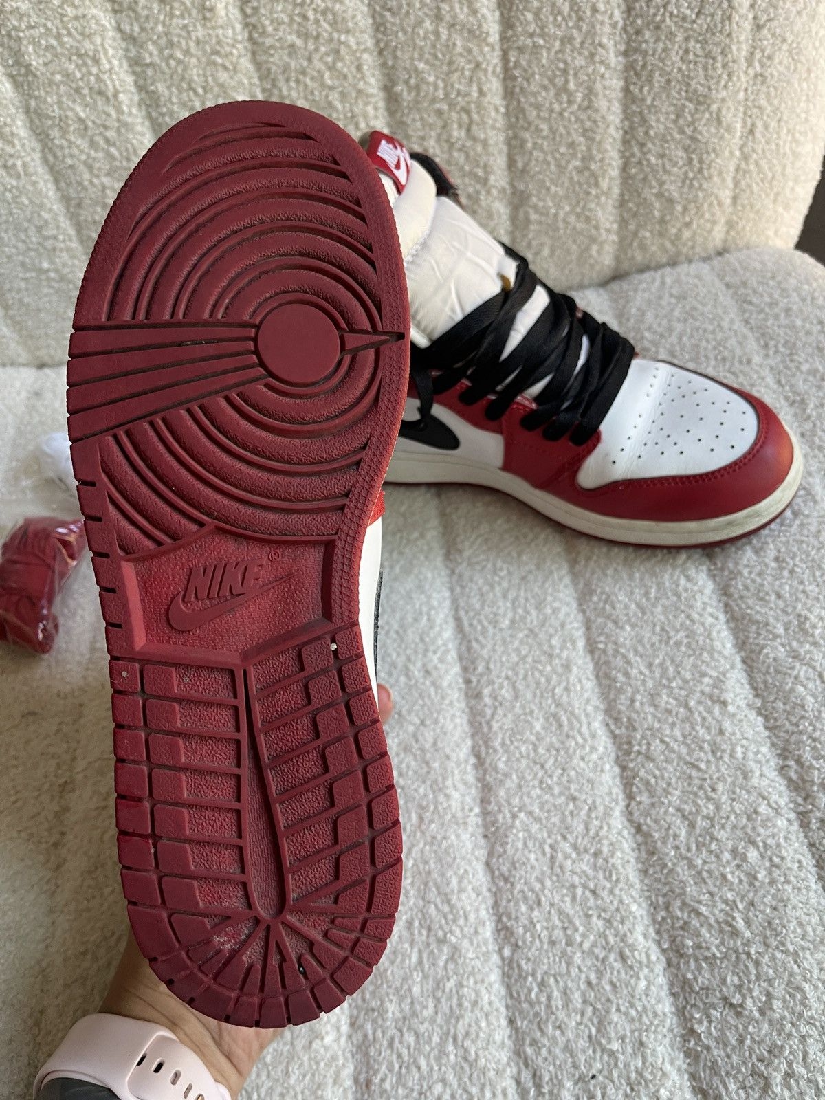 Nike Nike Air Jordan 1 High Chicago (2015) Size US 8 / IT 38 - 5 Thumbnail