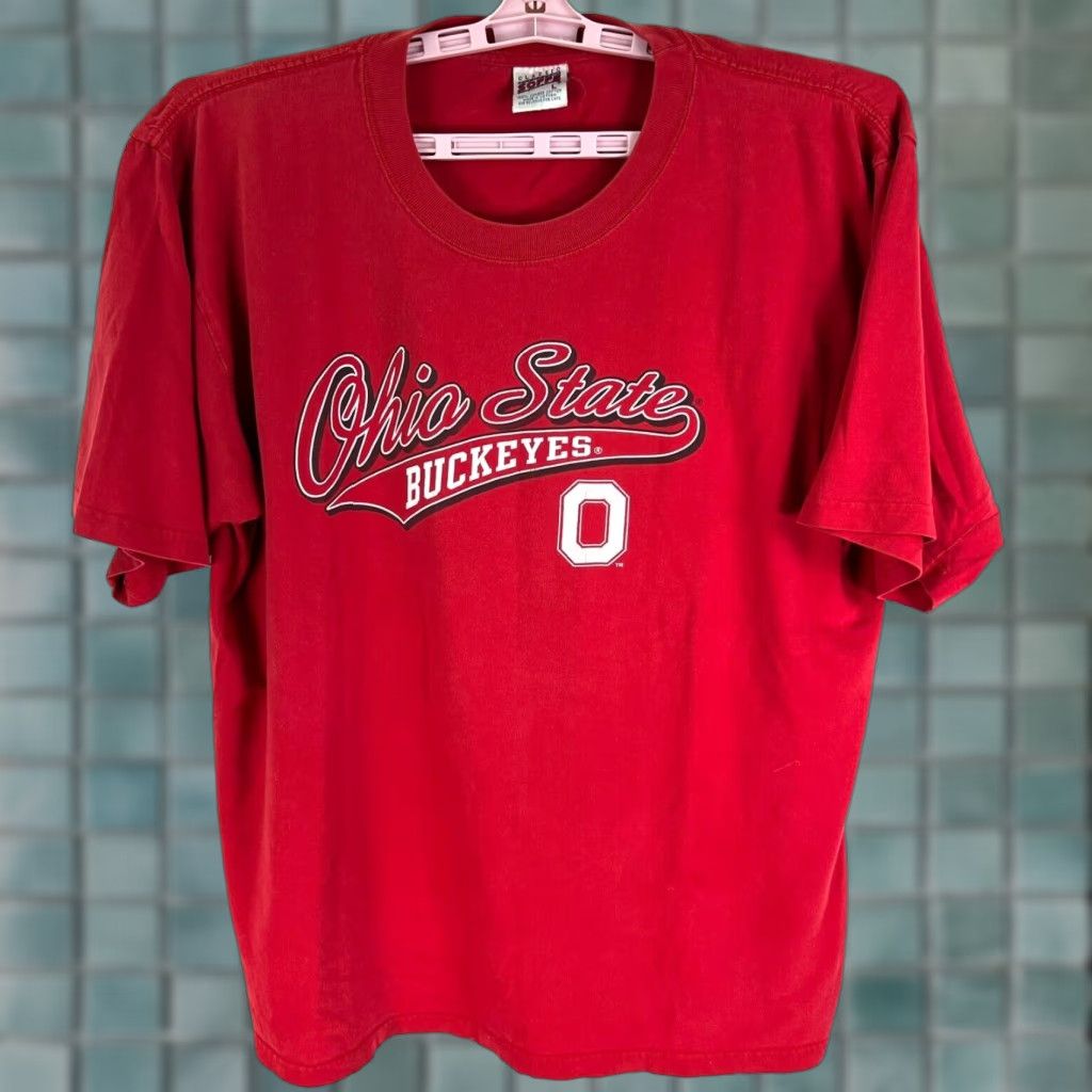 Soffe VTG Soffe Ohio State Buckeyes T Shirt Mens Size L Red Short Sleeve Logo Graphic 90s College University Mens Size US L / EU 52-54 / 3 - 1 Thumbnail