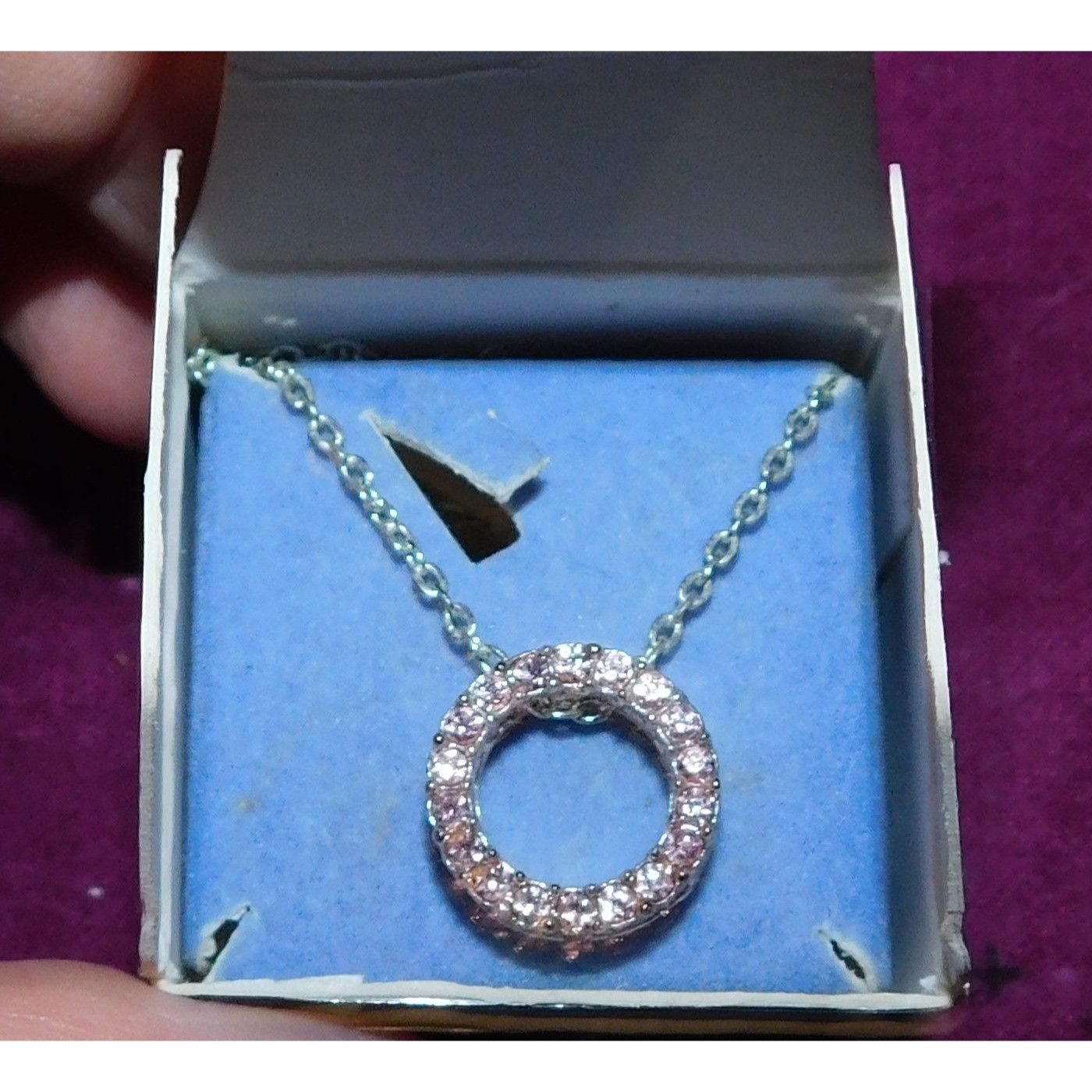 Other Avon Light Rose Sparkling Rhinestone Circle Necklace Size ONE SIZE - 5 Thumbnail