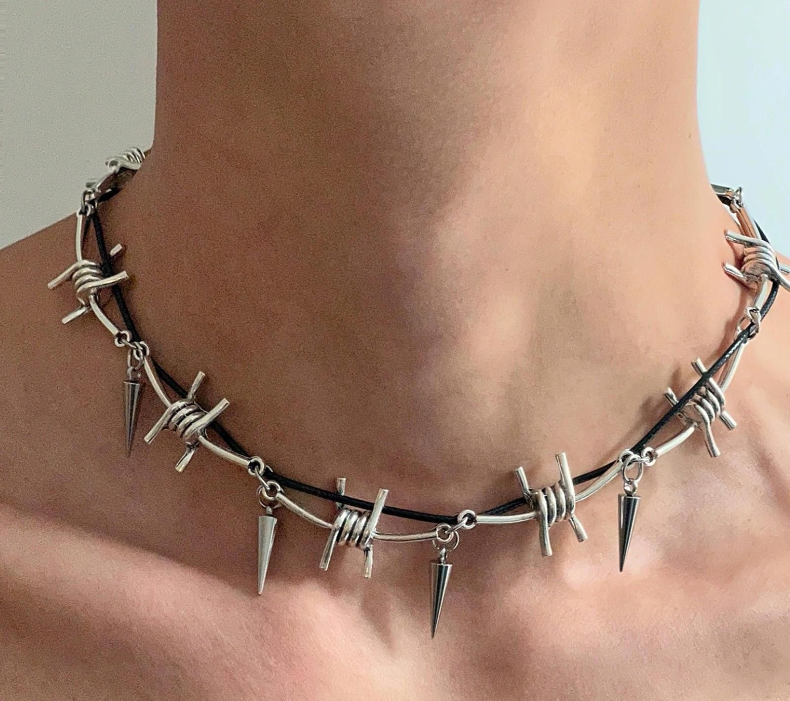 Jewelry Silver Spike Punk Choker Necklace, Edgy Statement Jewelry Size ONE SIZE - 2 Thumbnail