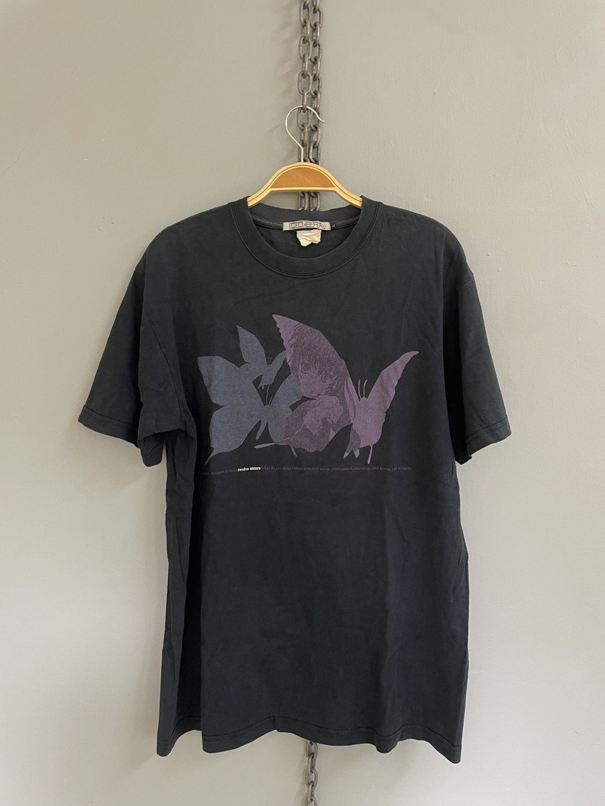 Japanese Brand Vintage twelve sisters Japanese Anime Cospa t shirt Size US L / EU 52-54 / 3 - 1 Thumbnail