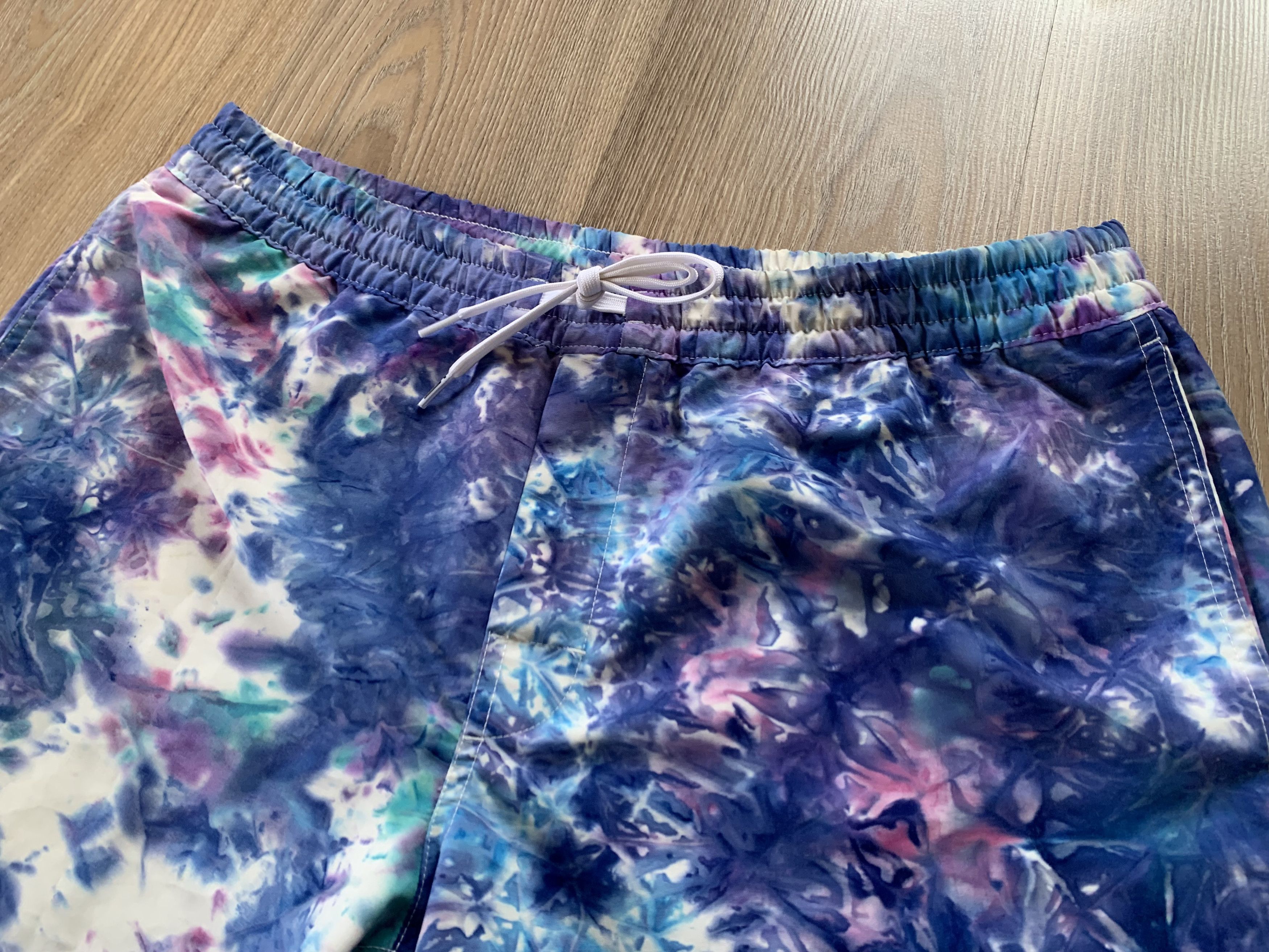 Vans Vans Beach Swim Tie Dye Printed Shorts Size US 38 / EU 54 - 4 Thumbnail