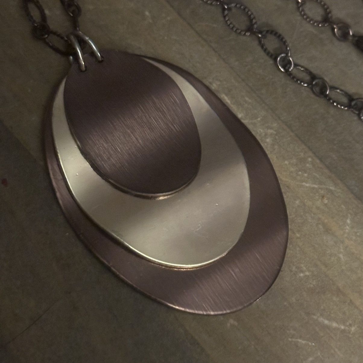 Bill Blass Bill Blass copper layered medallion pendant necklace Size ONE SIZE - 3 Thumbnail