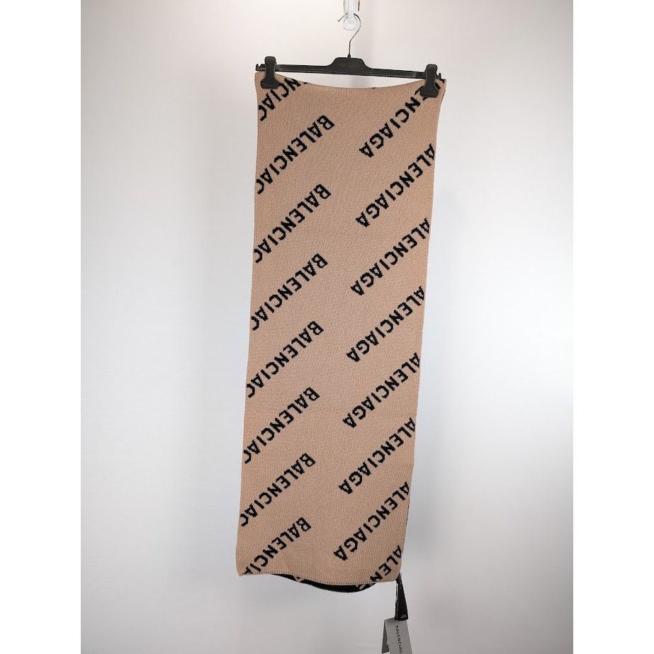 Balenciaga o1rshd1 Size: OS / Logo Scarf in Beige Size ONE SIZE - 1 Thumbnail