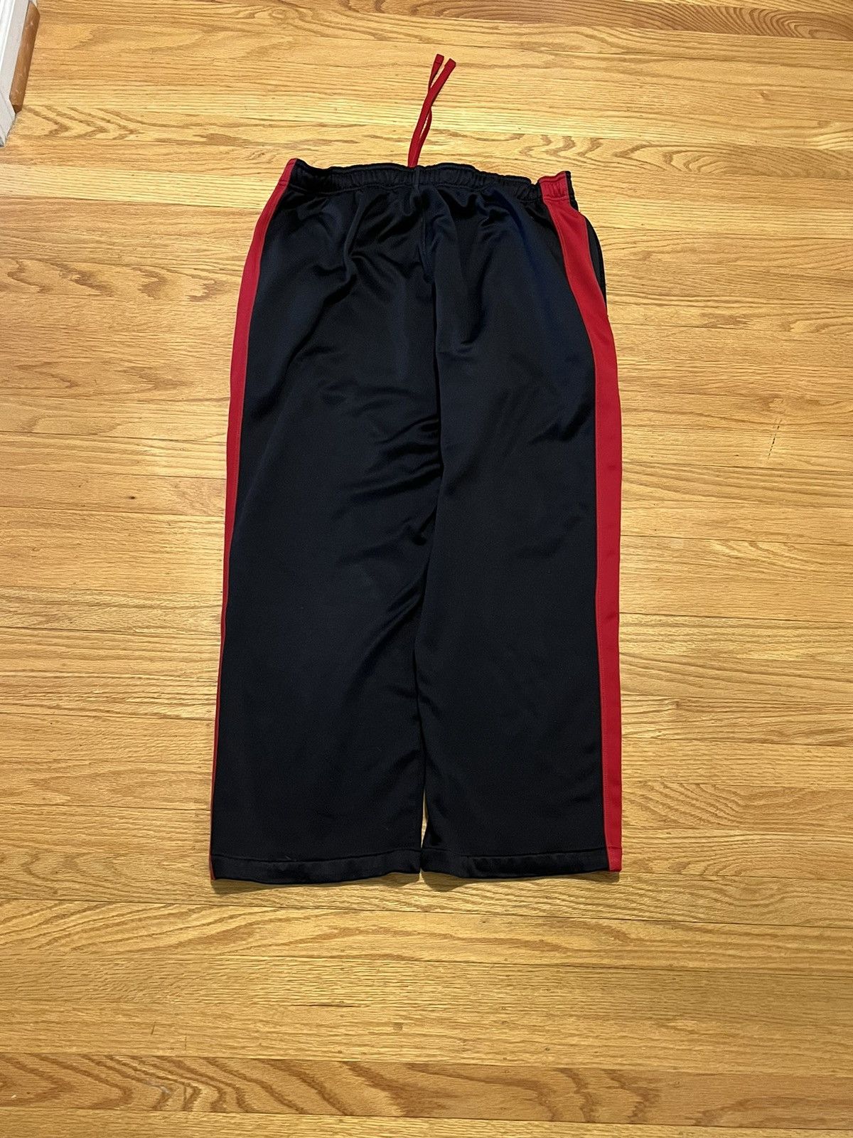 Nike × Vintage Vintage Baggy Black and Red Nike Track Pants Sz L y2k grunge Size US 32 / EU 48 - 2 Thumbnail