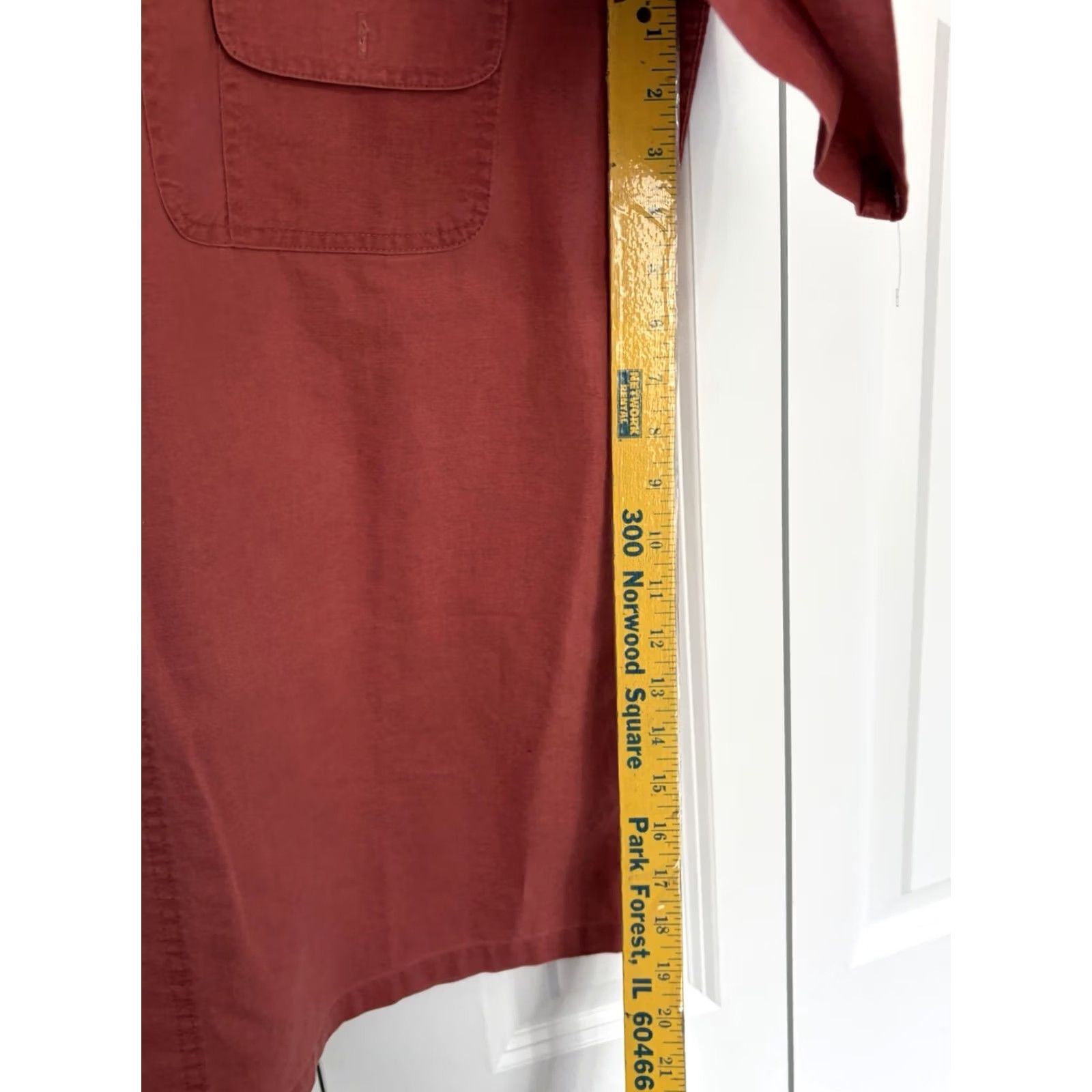 Vintage VINTAGE: No RedHead Shirt Mens Red Short Sleeve Button-Down Collared Pocketed 47in Chest All Seasons Outdoor Fish Pattern Casual Workwear Travel Size US 33 - 4 Thumbnail