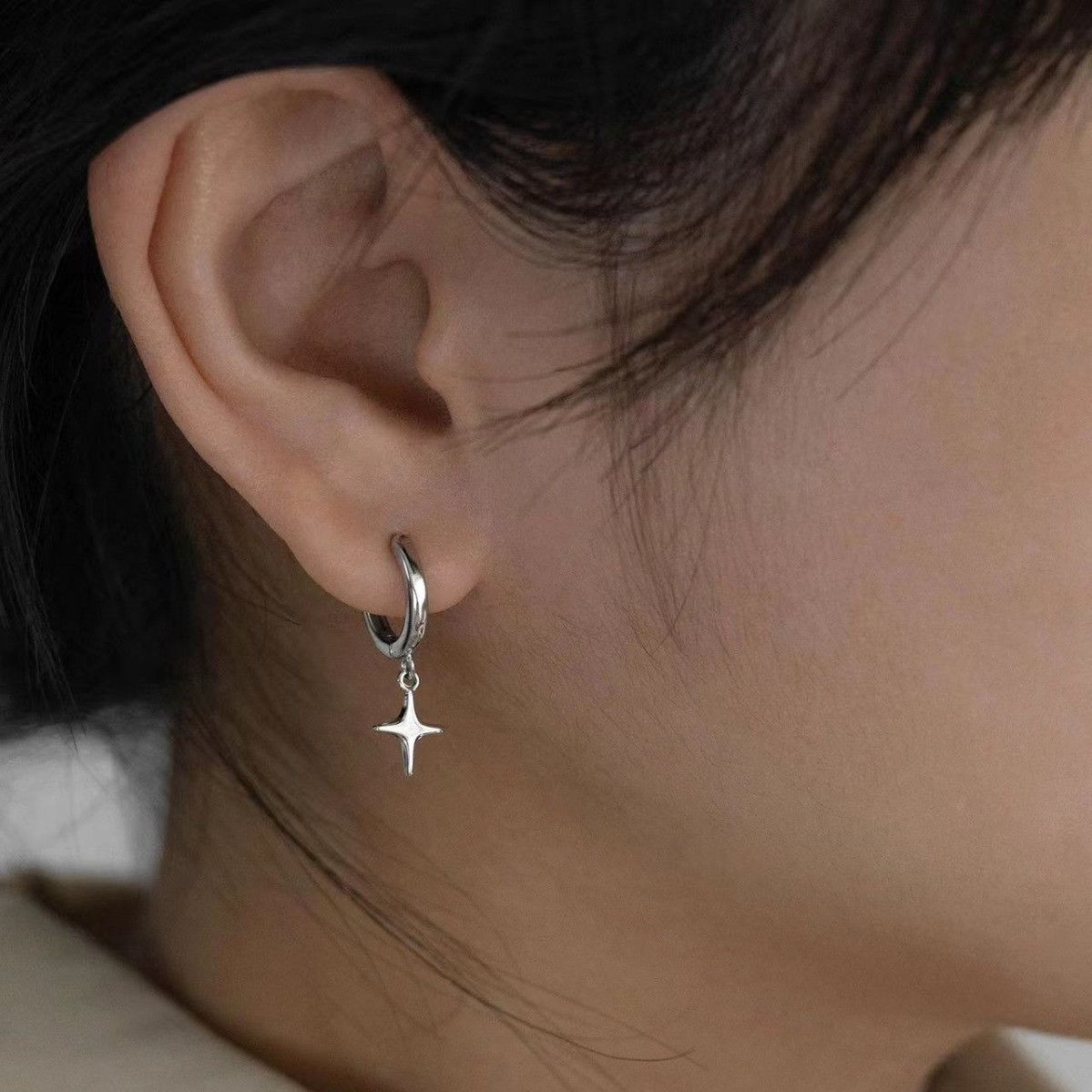 Jewelry × Sterling Silver Crazy Earrings One Pairs Chrome Jewelry Size ONE SIZE - 5 Thumbnail