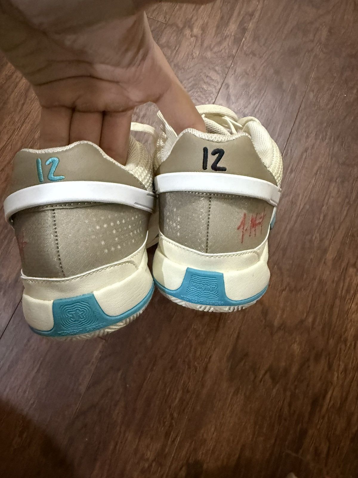 Nike Nike Ja Moran 1 Cream Size US 11 / EU 44 - 4 Thumbnail