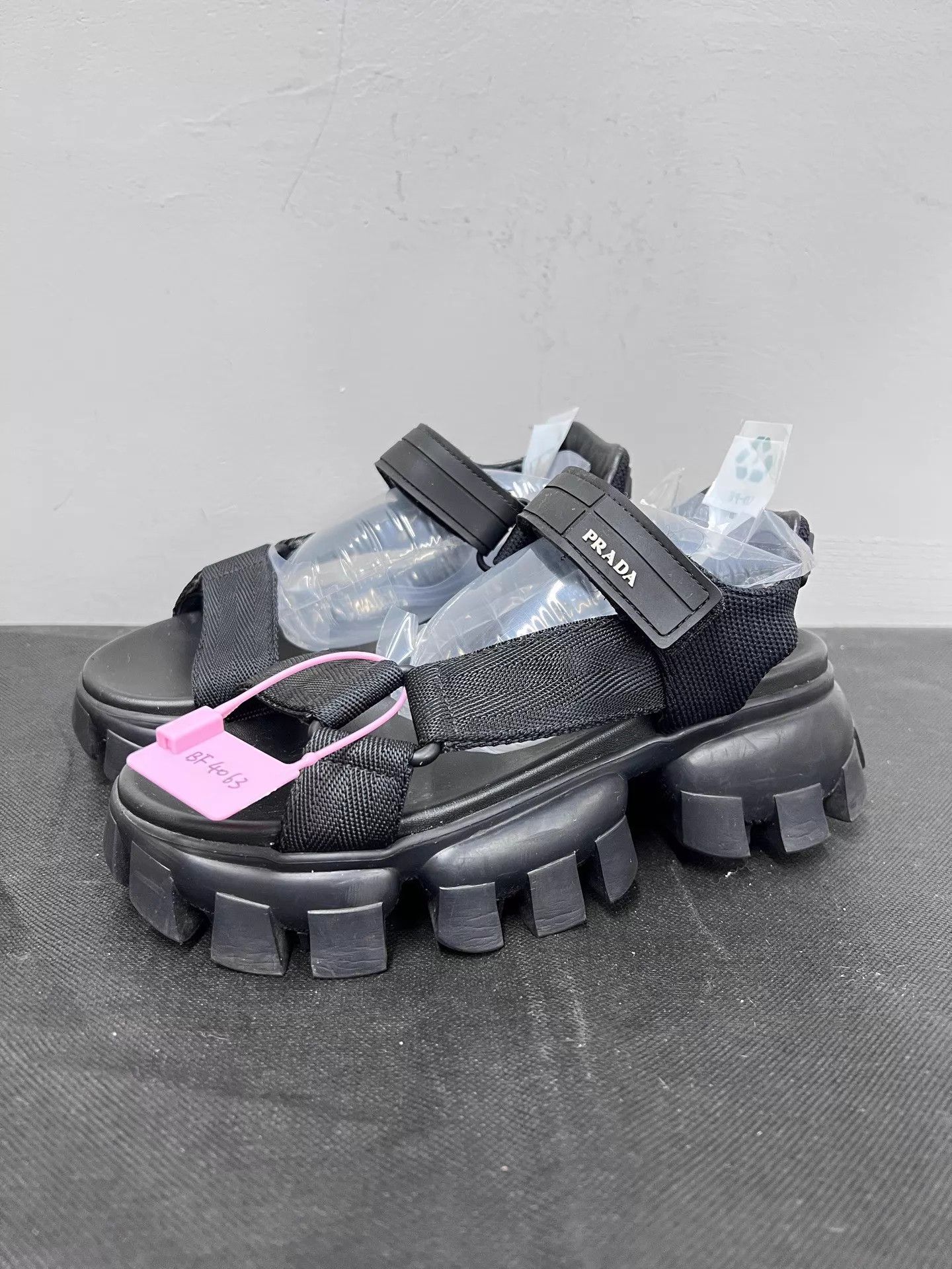 Prada Prada Black Thick Sole Velcro Beach Sandals 36 Good Size US 5.5 / IT 35.5 - 1 Thumbnail