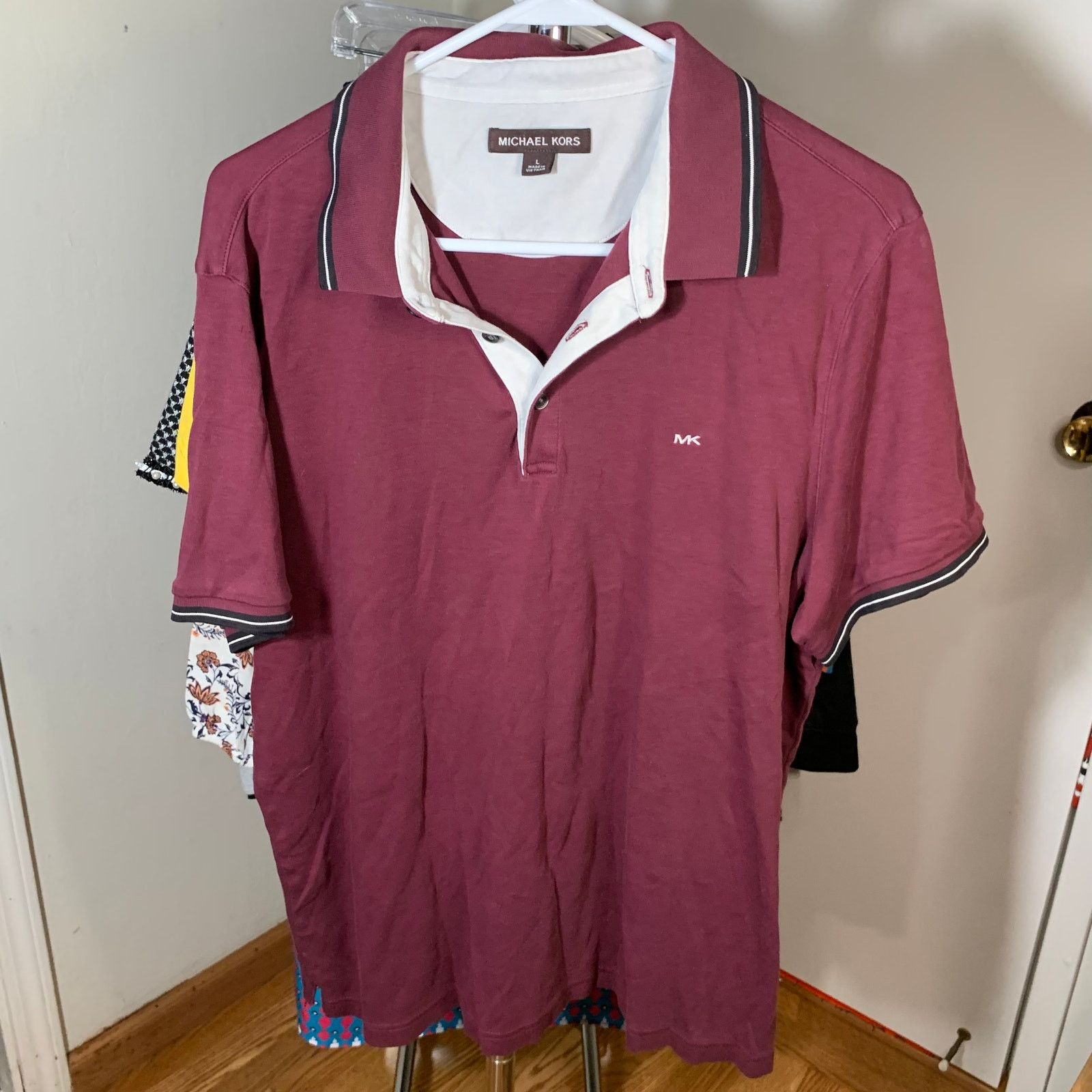 Michael Kors Michael Kors Men's Red Short Sleeve Shrits Size L Size US L / EU 52-54 / 3 - 1 Thumbnail