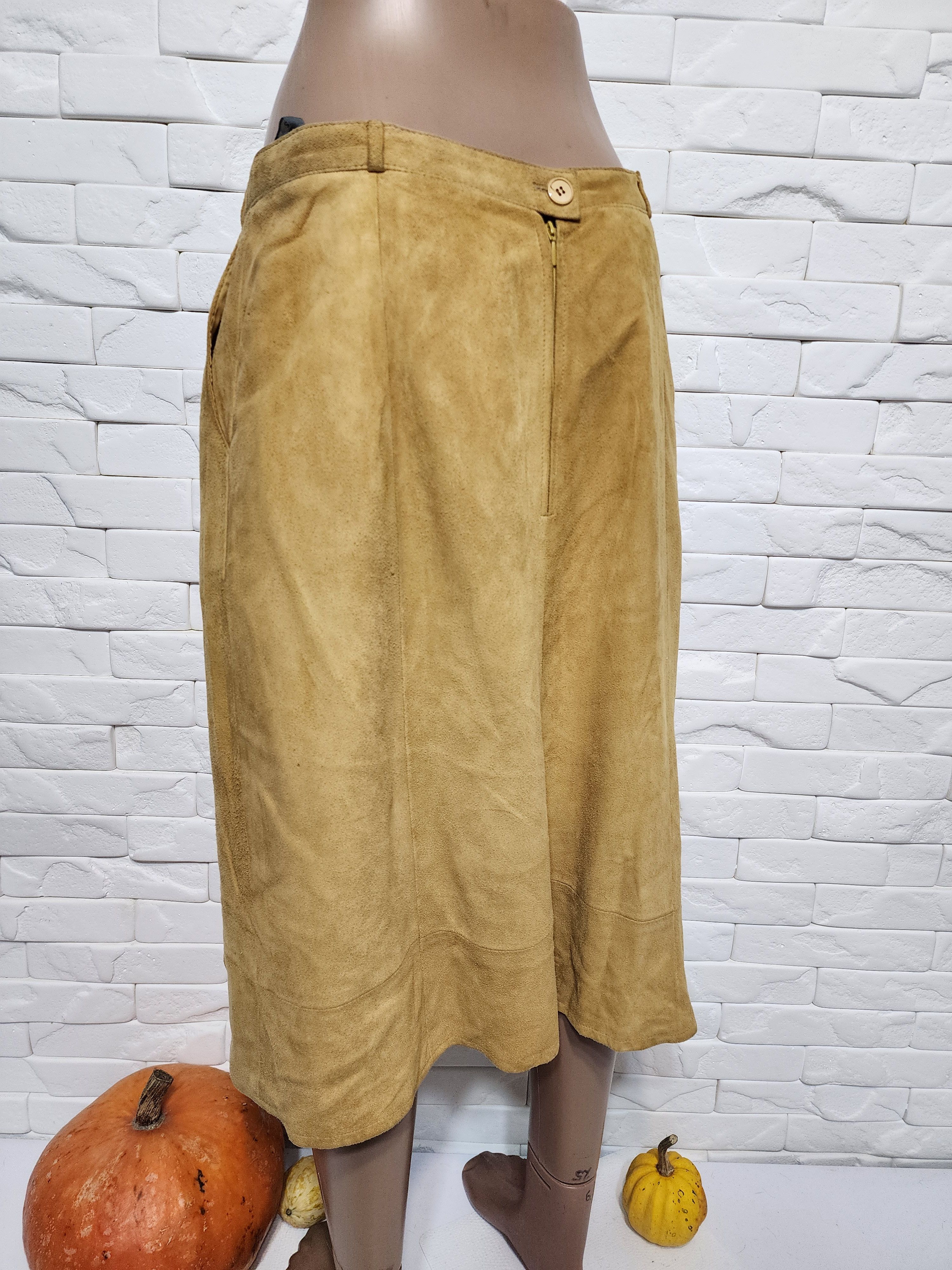 Genuine Leather Brown Suede Leather Skirt: 27" Waist Size 27" / US 4 / IT 40 - 6 Thumbnail