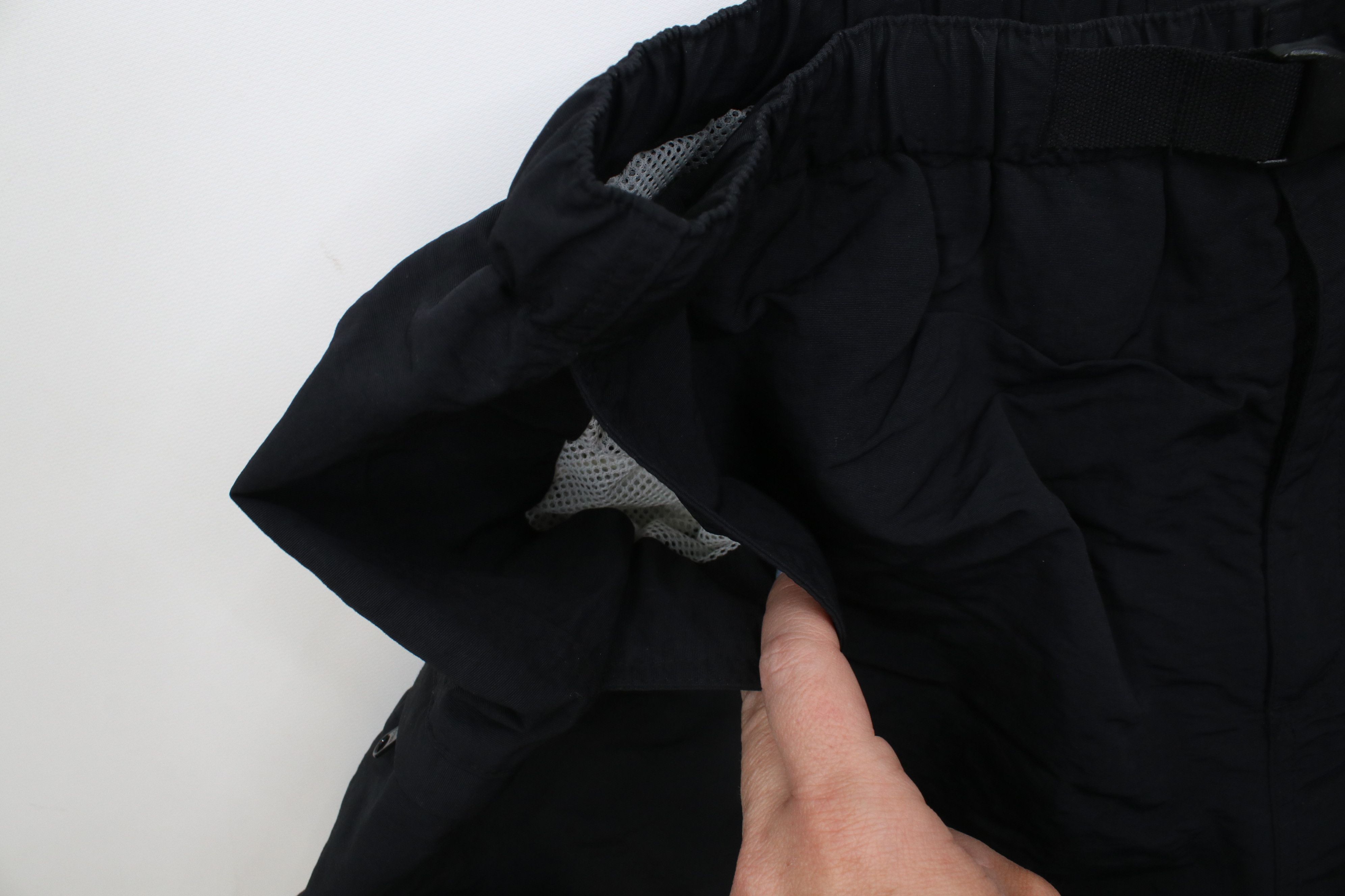Lands' End Vintage 90s Lands End Lined Trekking Cargo Shorts Black Size 32" / US 10 / IT 46 - 6 Thumbnail