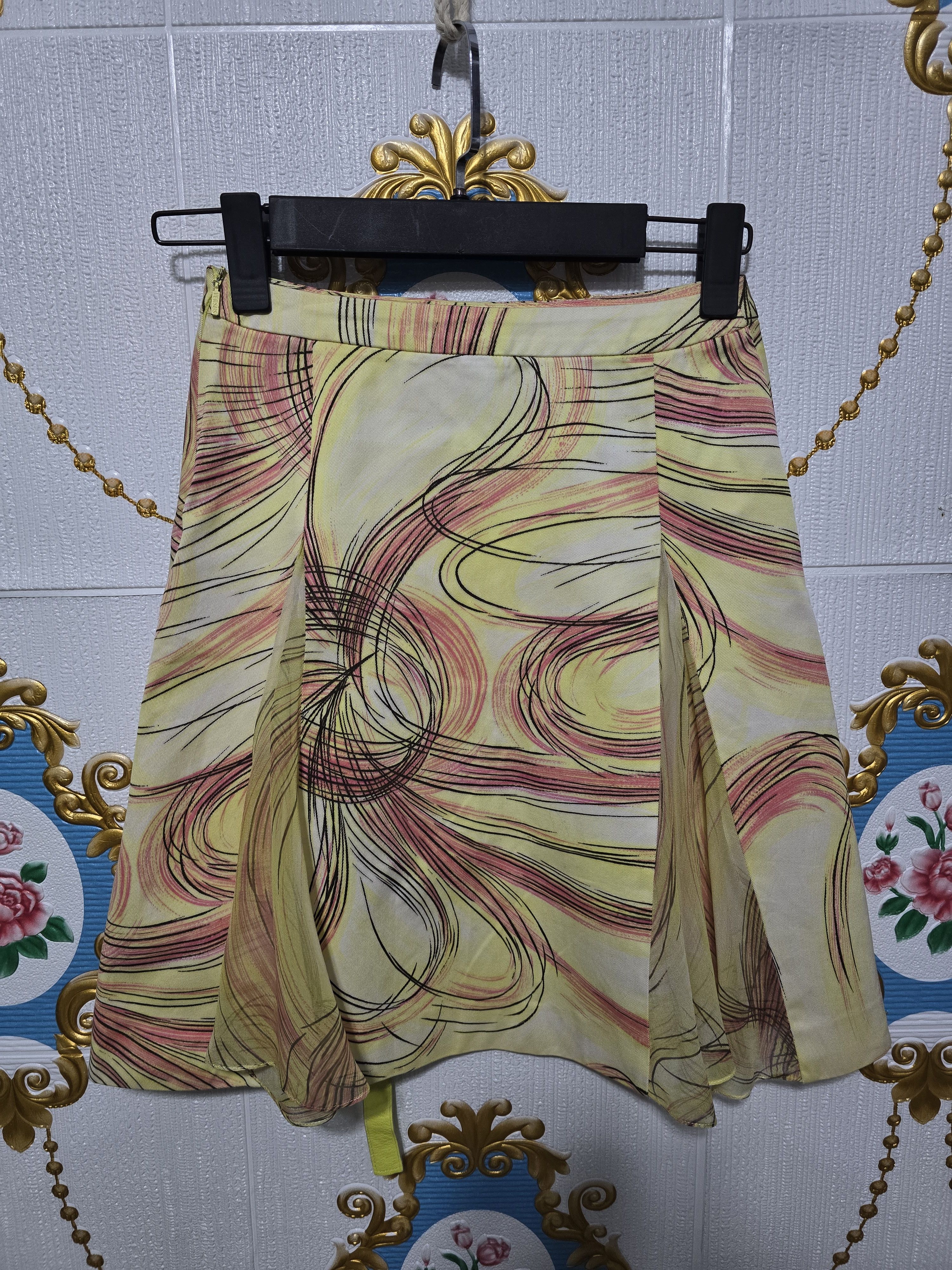 Versace VERSACE VERSUS ,100% silk & cotton,vintage 90' Size 26" / US 2 / IT 38 - 12 Thumbnail
